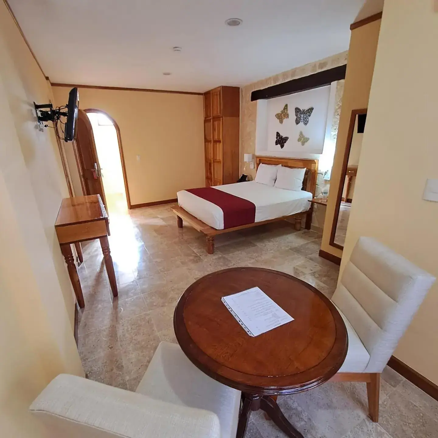 Bed in Cancun International Suites Bed in Cancun International Suites