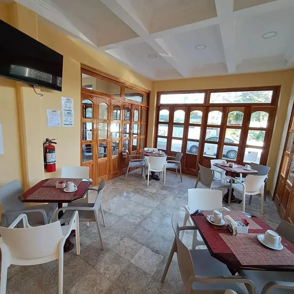 Restaurant/places to eat in Cancun International Suites Restaurant/places to eat in Cancun International Suites