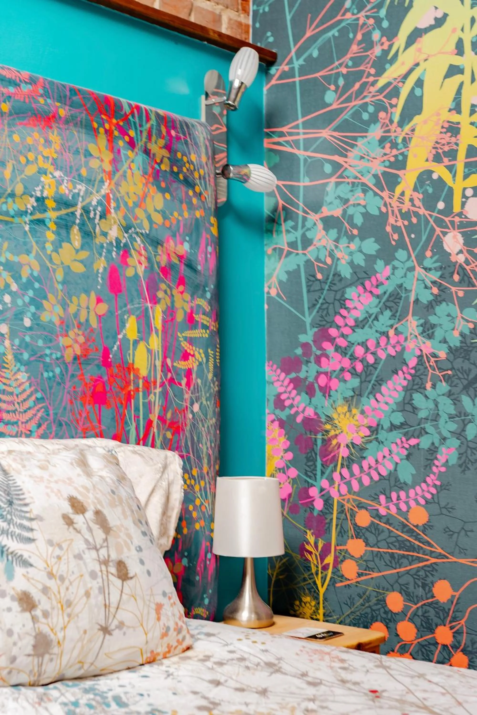 Bed in the Orangery - BnB Suites