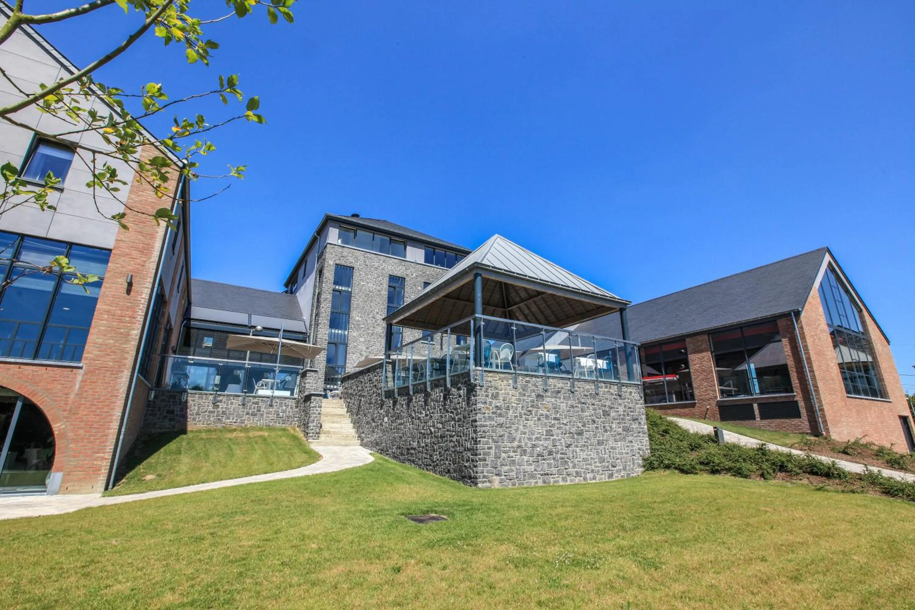 Facade/entrance in Maisons de Vacances Azur en Ardenne