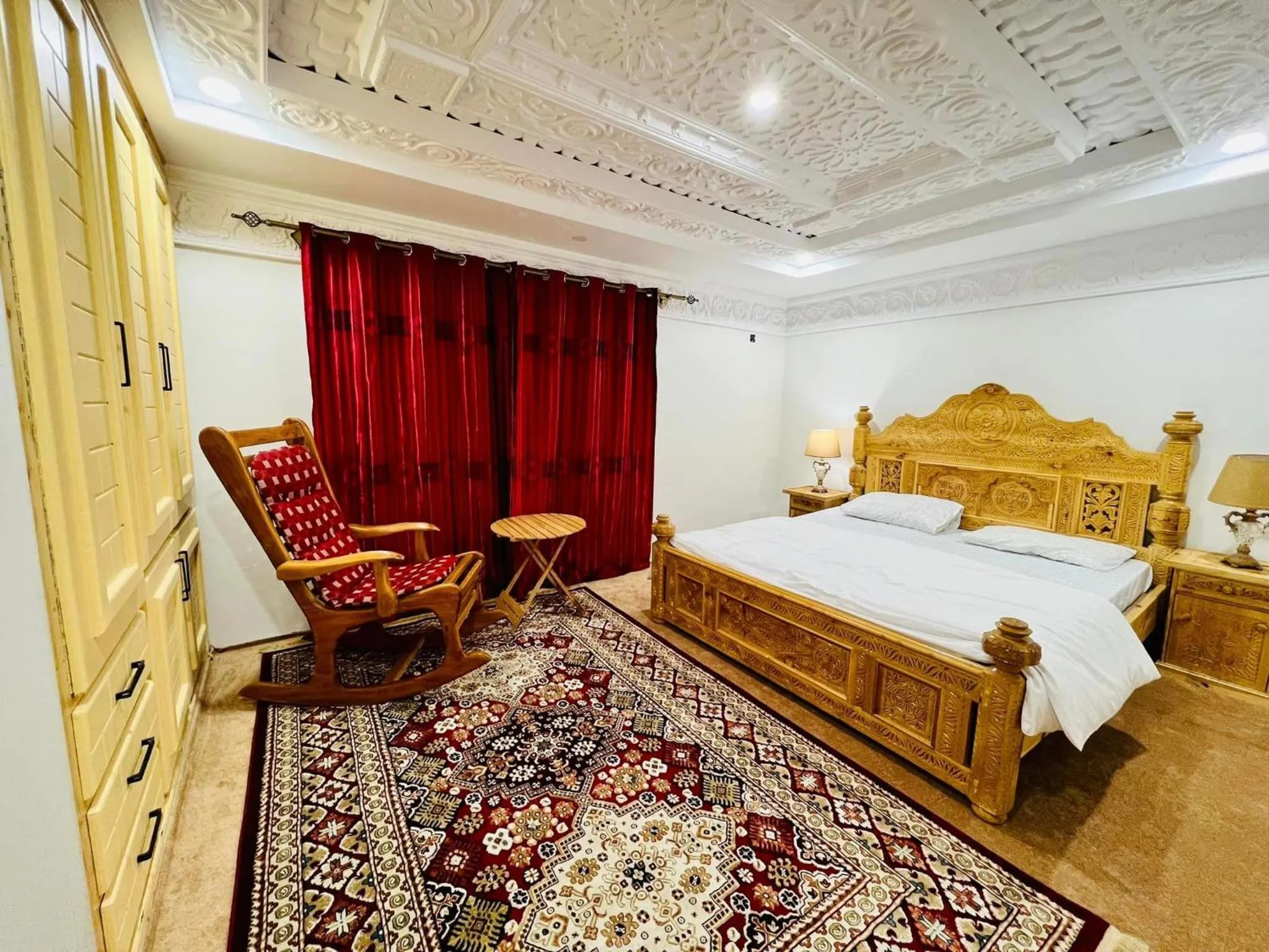 Reelum Residency