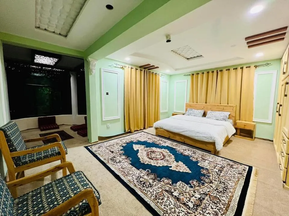 Reelum Residency