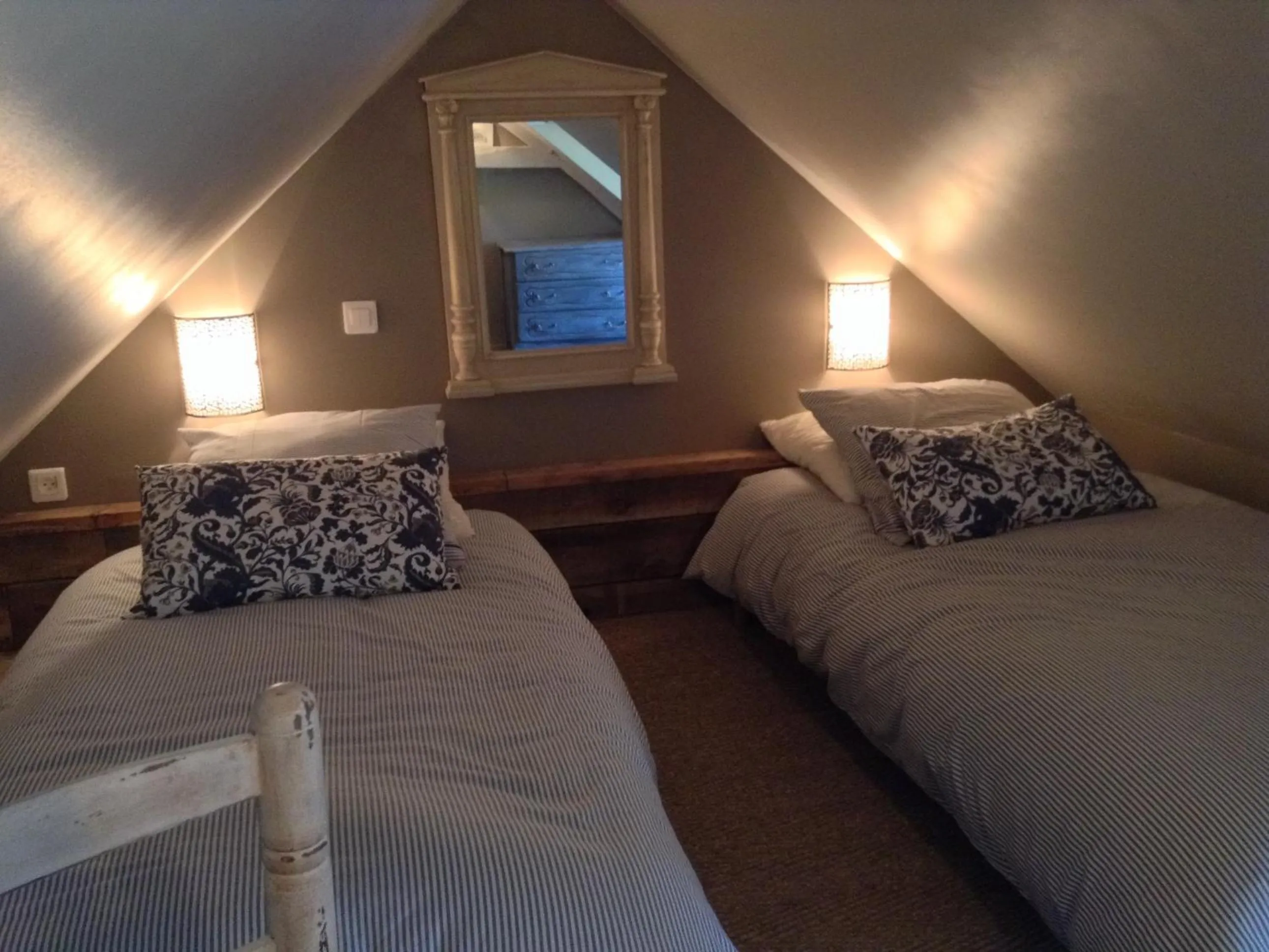 Bedroom, Bed in Domaine du Lieu des Brocs - Country Club