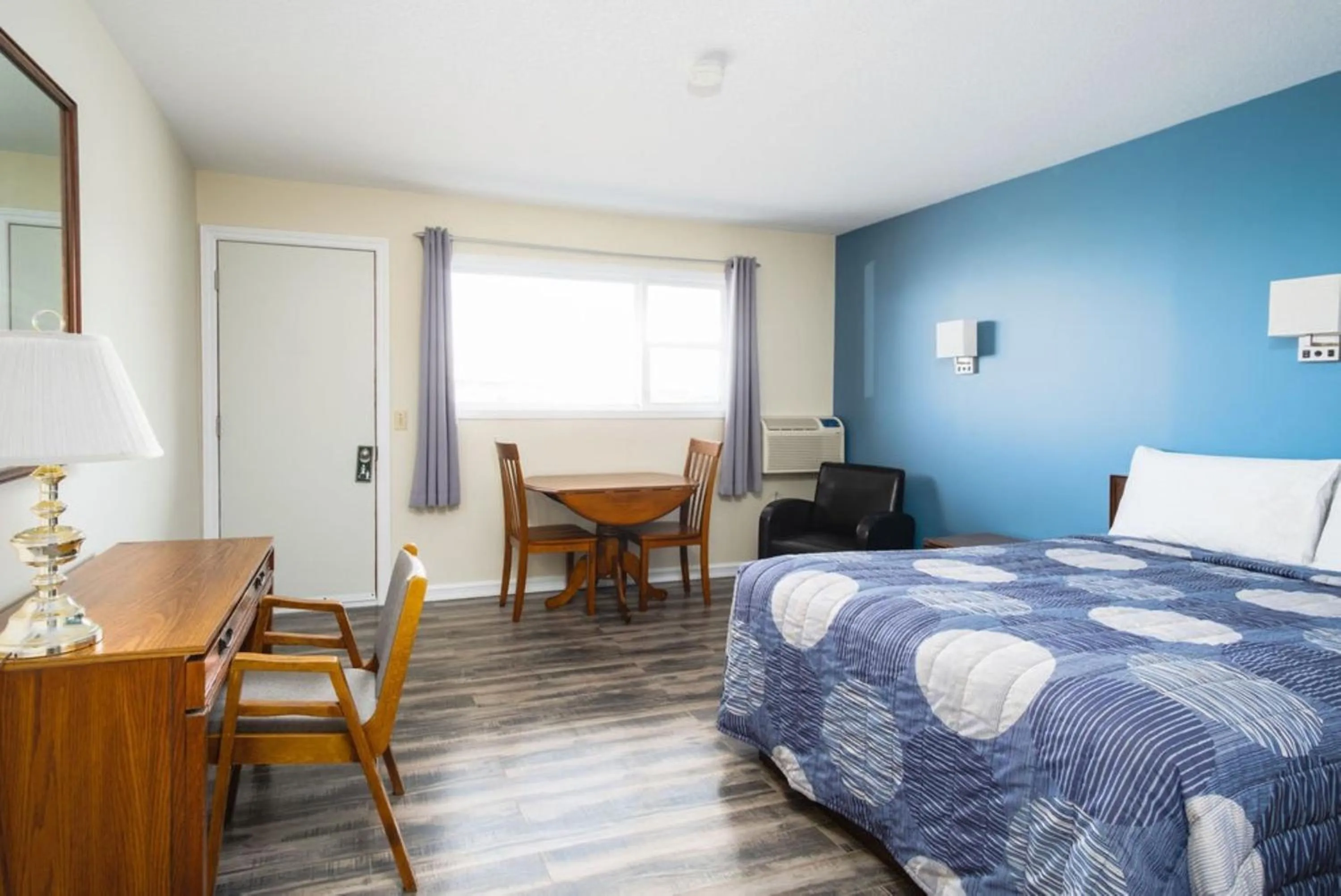 Bedroom, Bed in Hebridean Motel