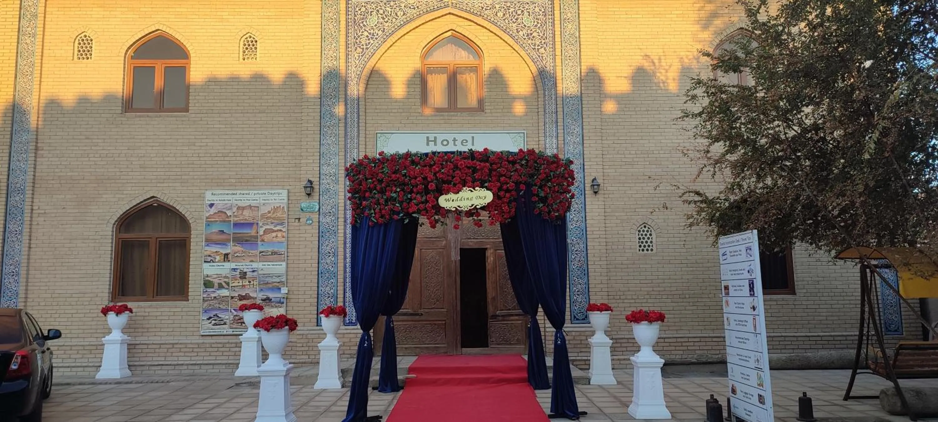 Islambek Travel & Hotel