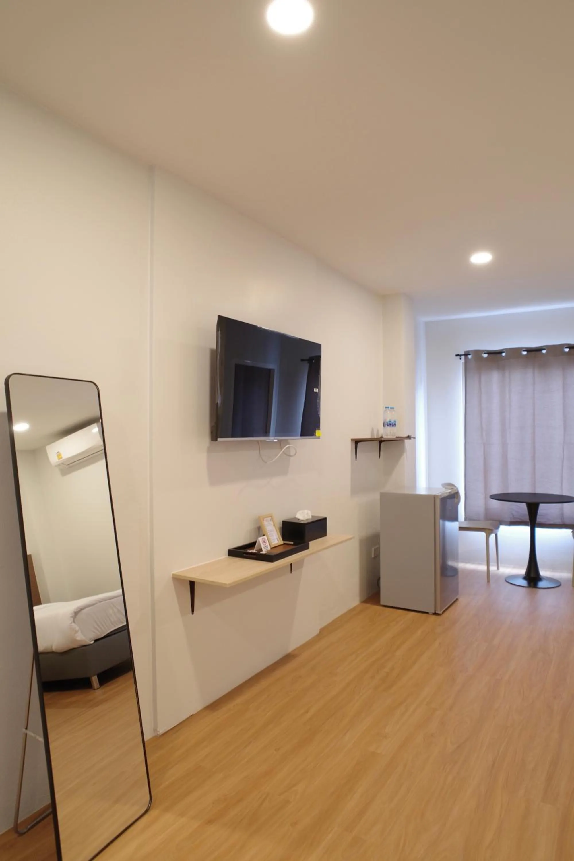 NOW’S HOSTEL