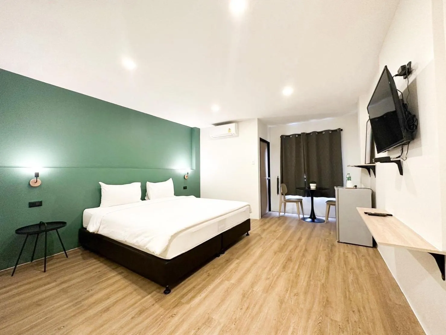 Standard King Room in NOW’S HOSTEL