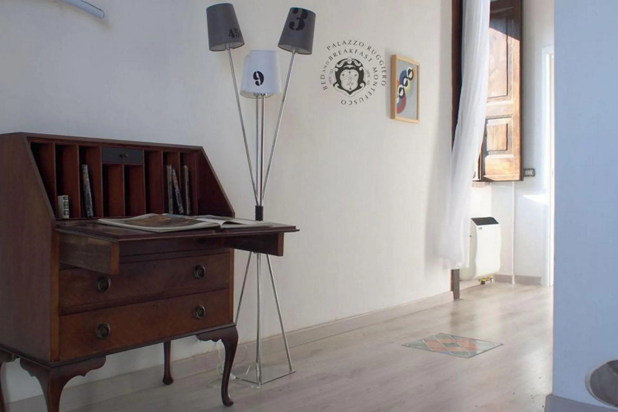 Decorative detail in Palazzo Ruggiero