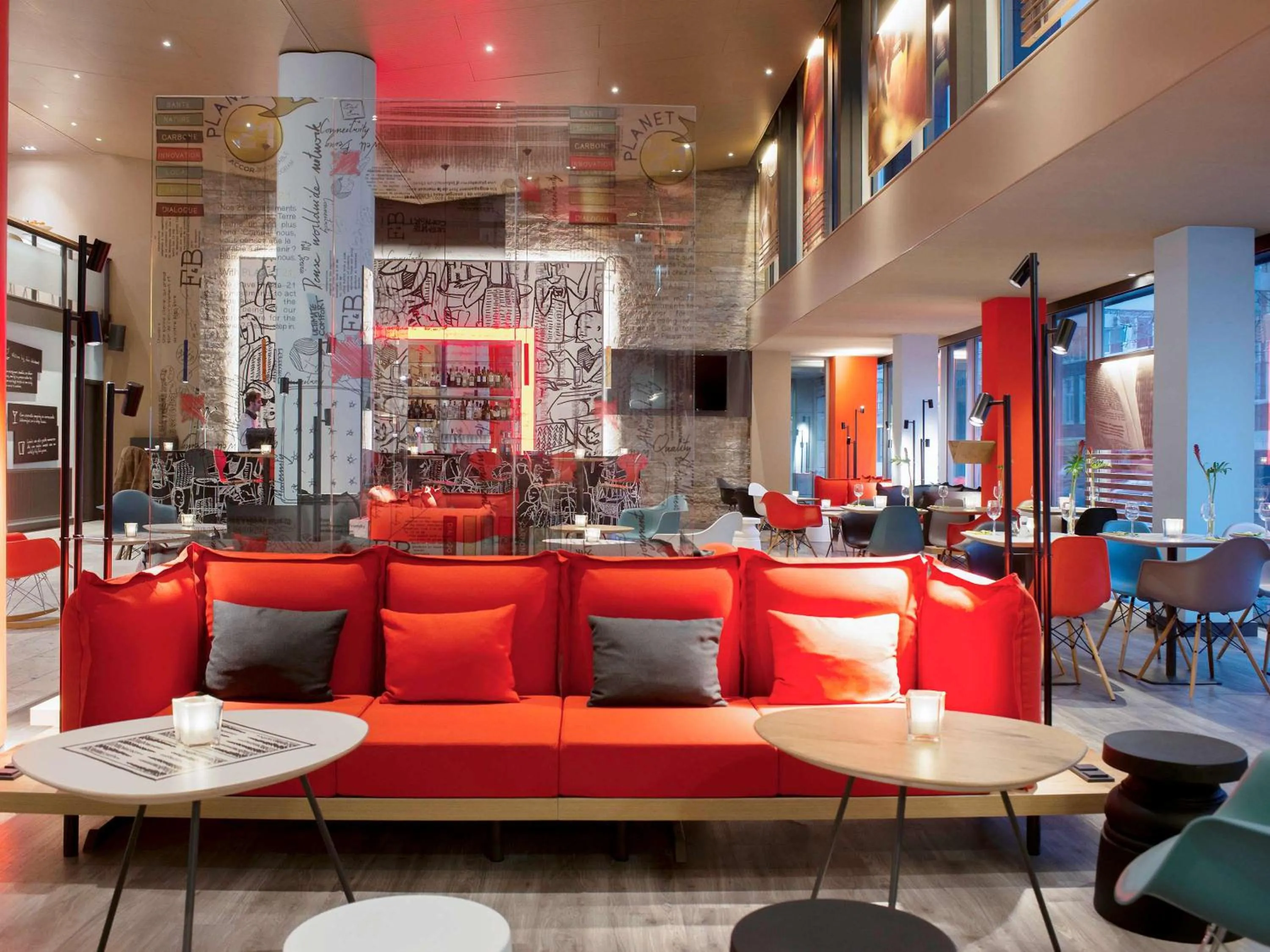 Restaurant/places to eat in ibis Den Haag City Centre