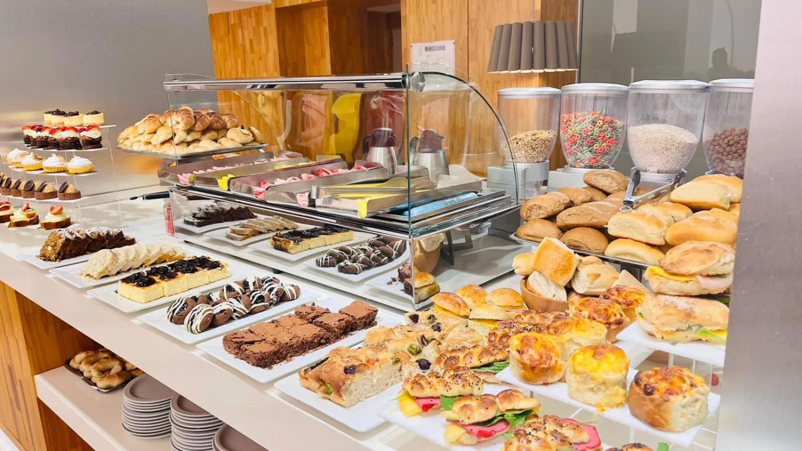 Breakfast in Hotel Denver Mar del Plata