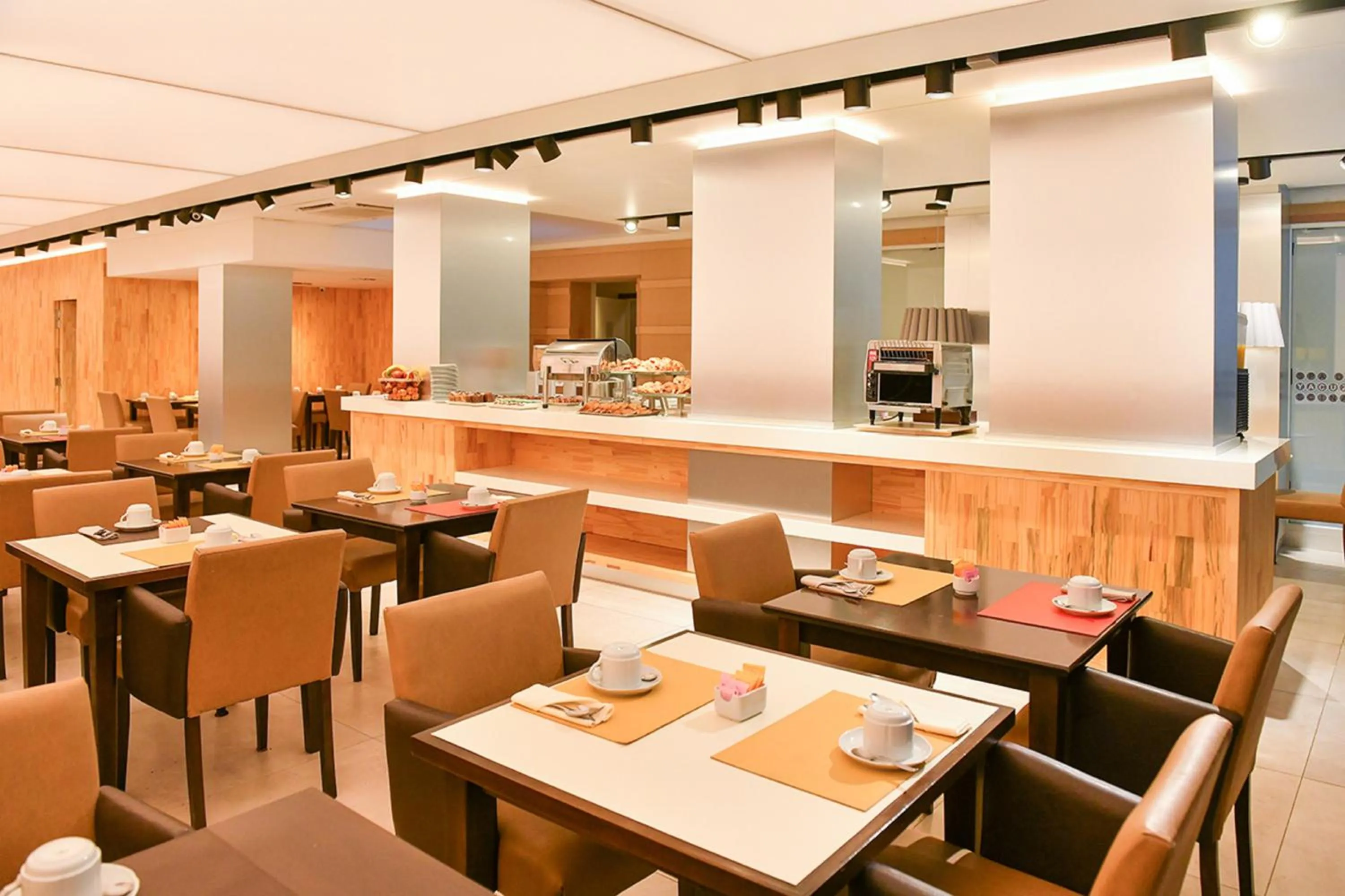 Breakfast in Hotel Denver Mar del Plata