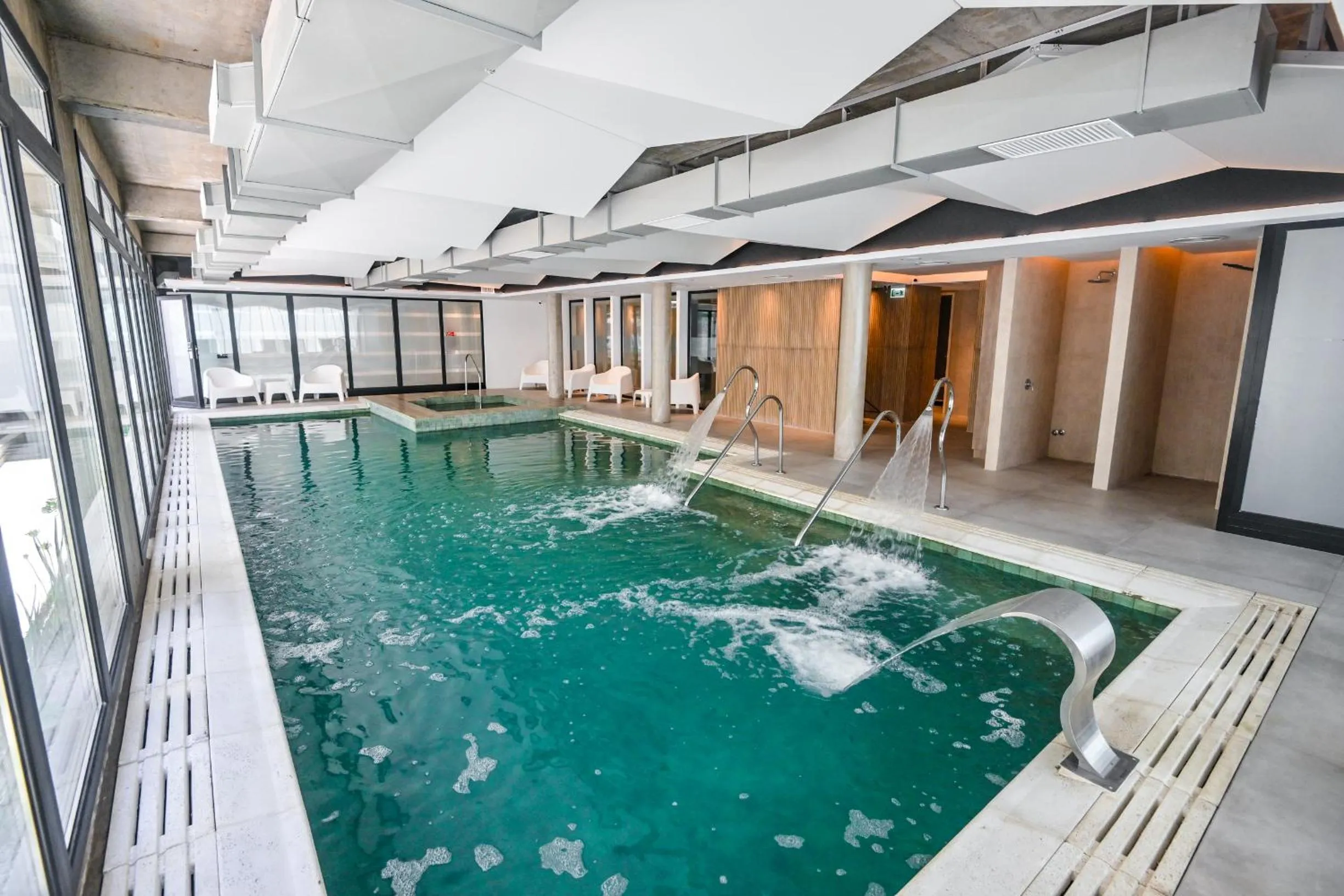 Swimming pool in Hotel Denver Mar del Plata