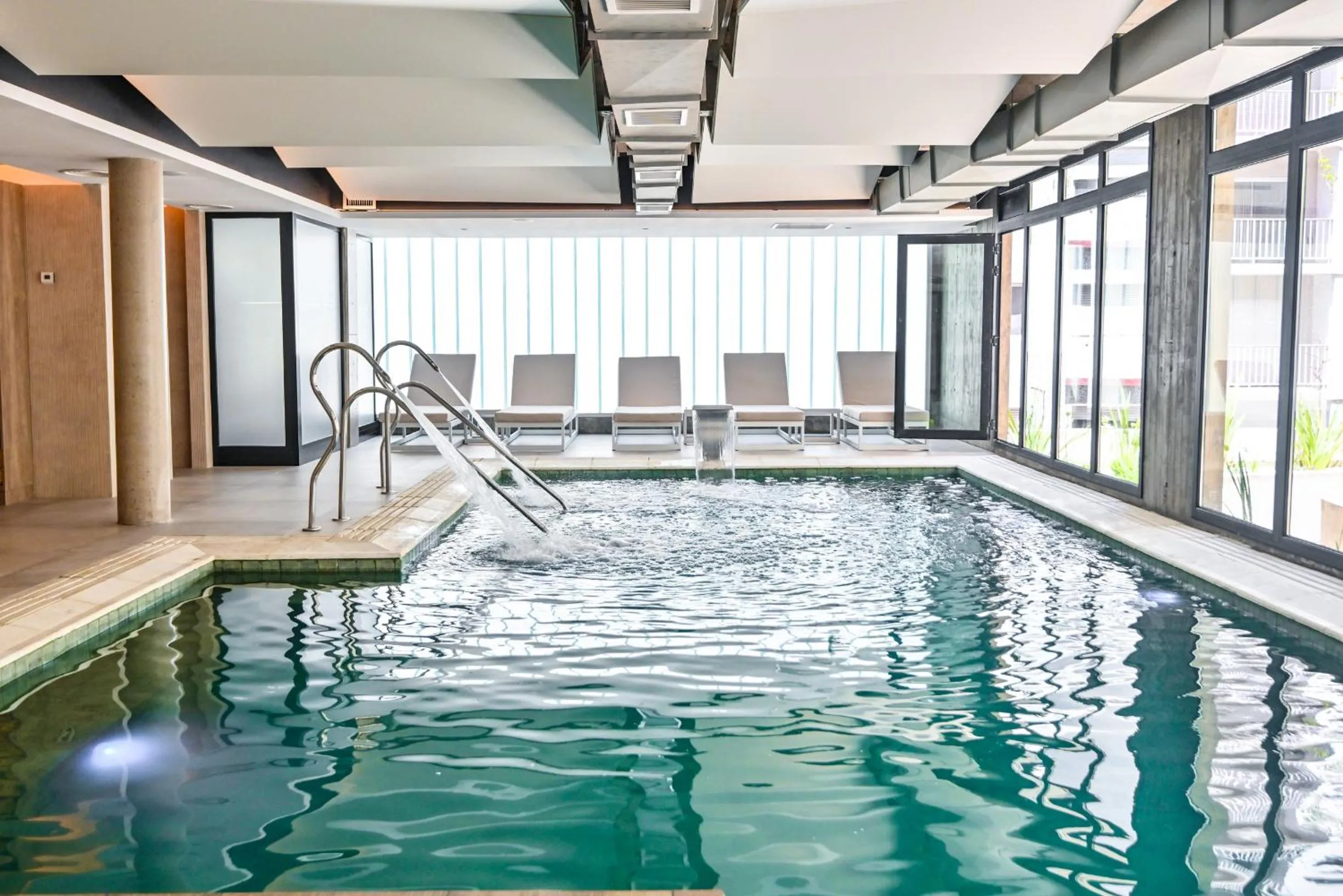 Swimming pool in Hotel Denver Mar del Plata