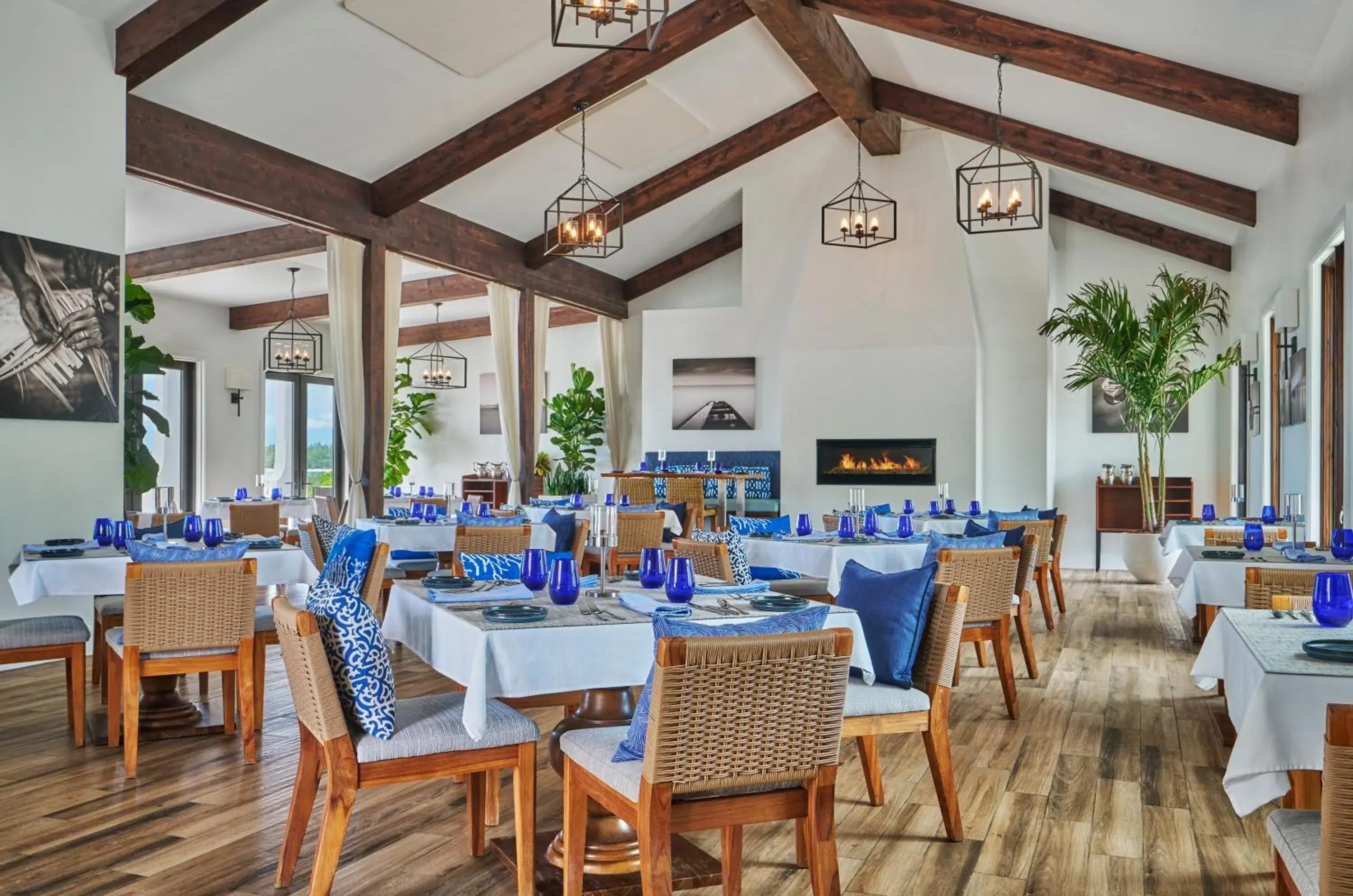 Restaurant/places to eat in Grand Isle Resort & Residences Restaurant/places to eat in Grand Isle Resort & Residences