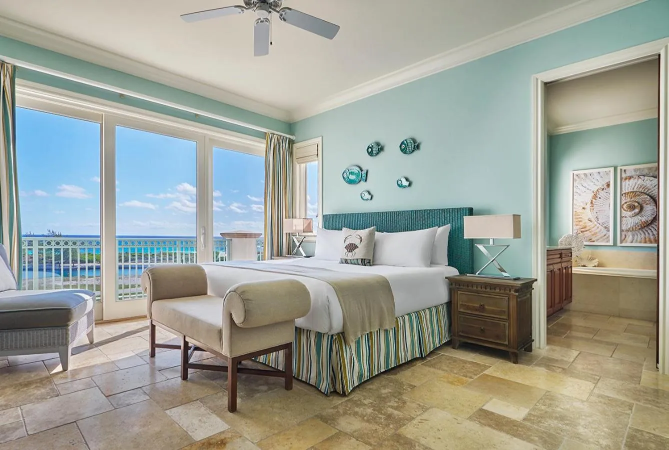 Bedroom, Bed in Grand Isle Resort & Residences