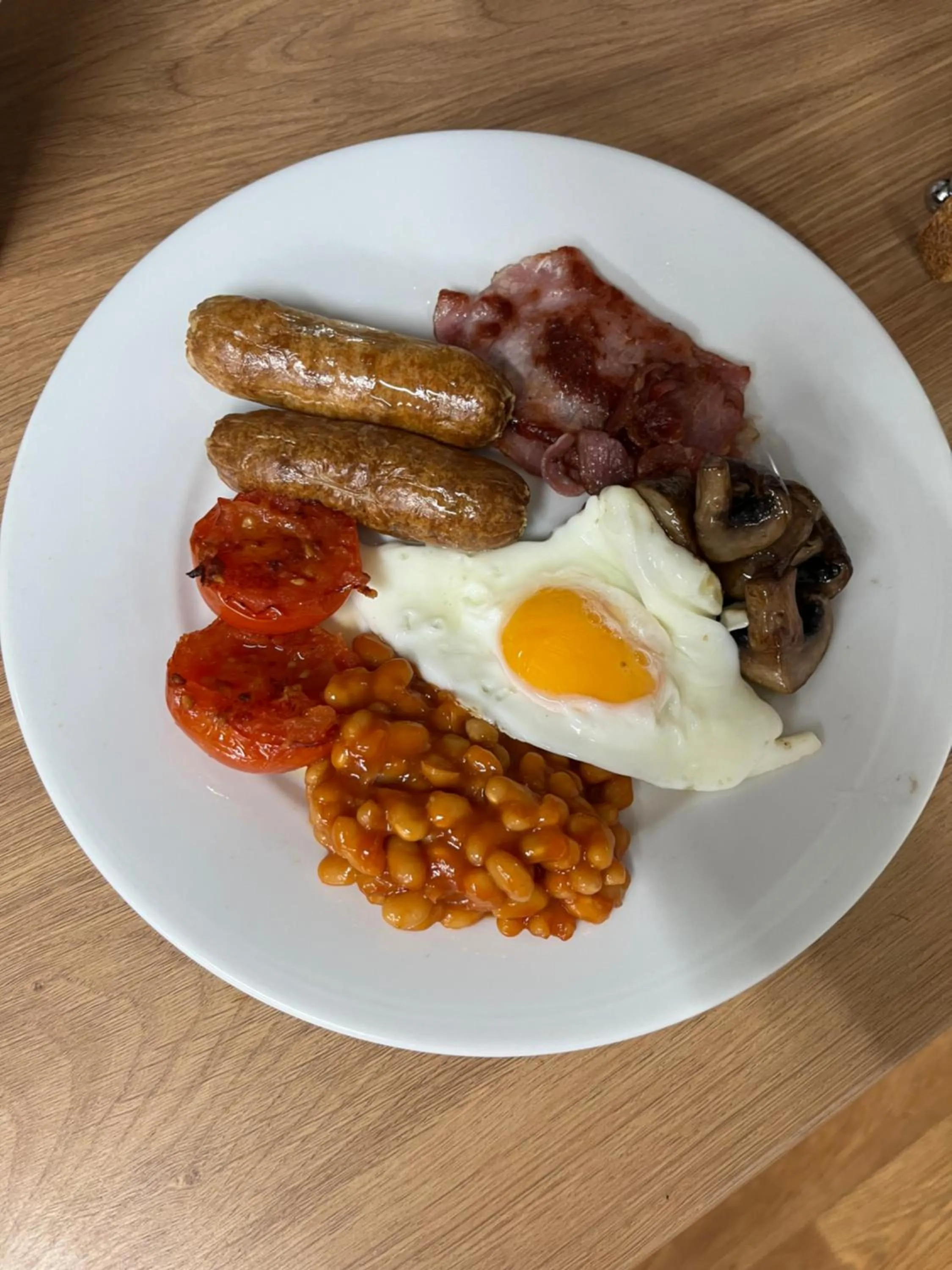 Breakfast in Ford Village Bed & Breakfast