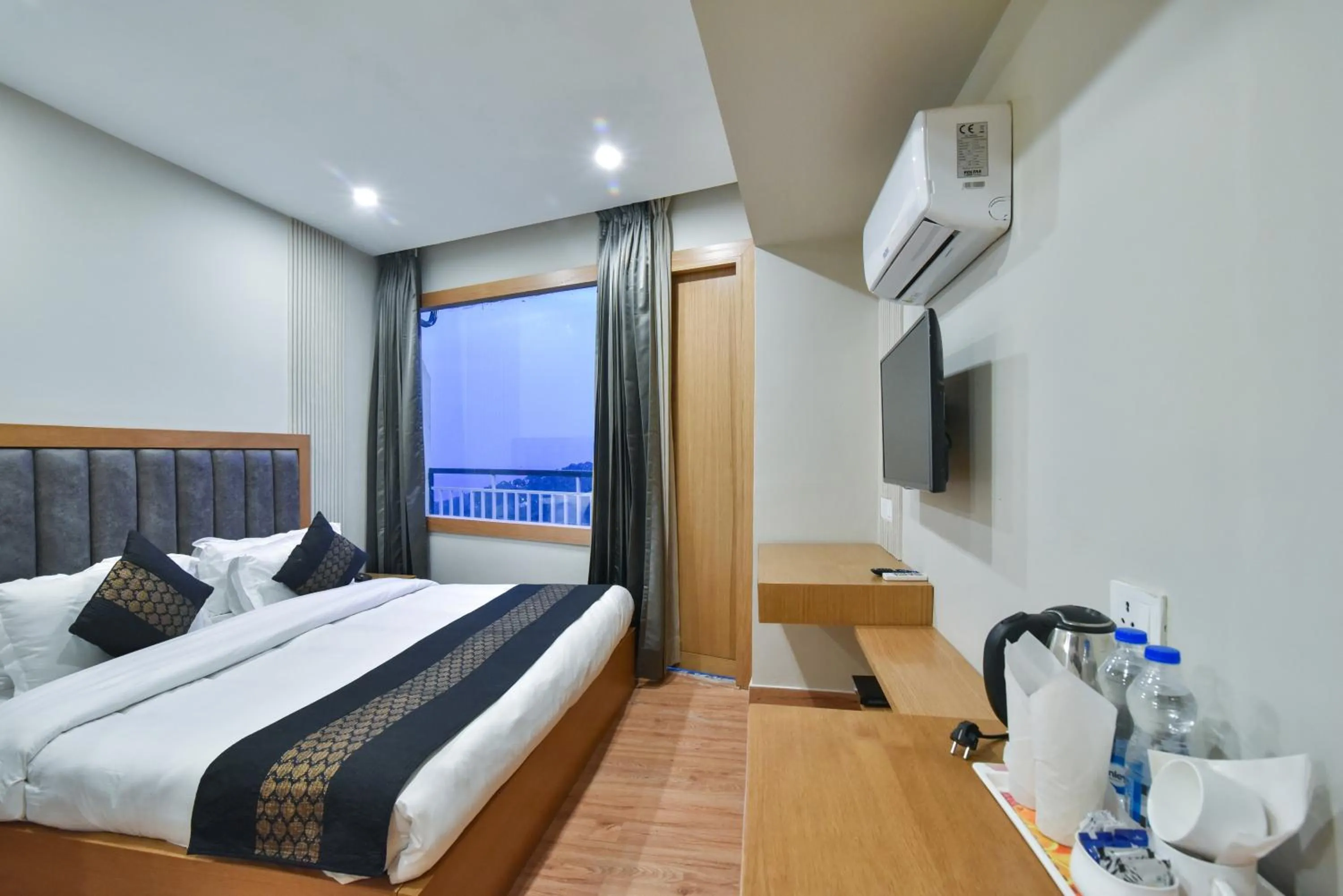 Bedroom, Bed in Hotel M AND RESORT