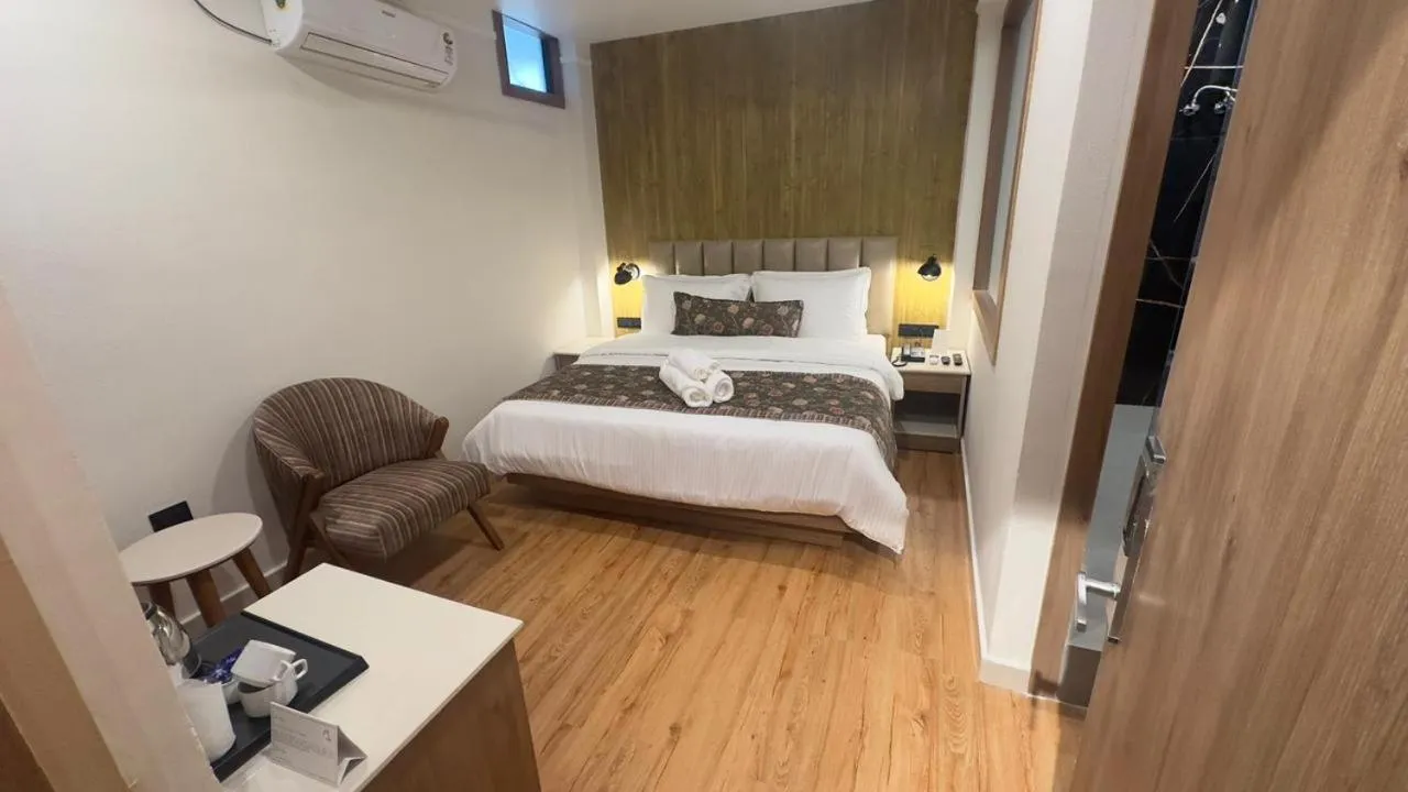 Hotel M AND RESORT