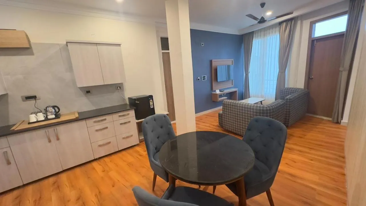 Kitchen or kitchenette in Hotel M AND RESORT