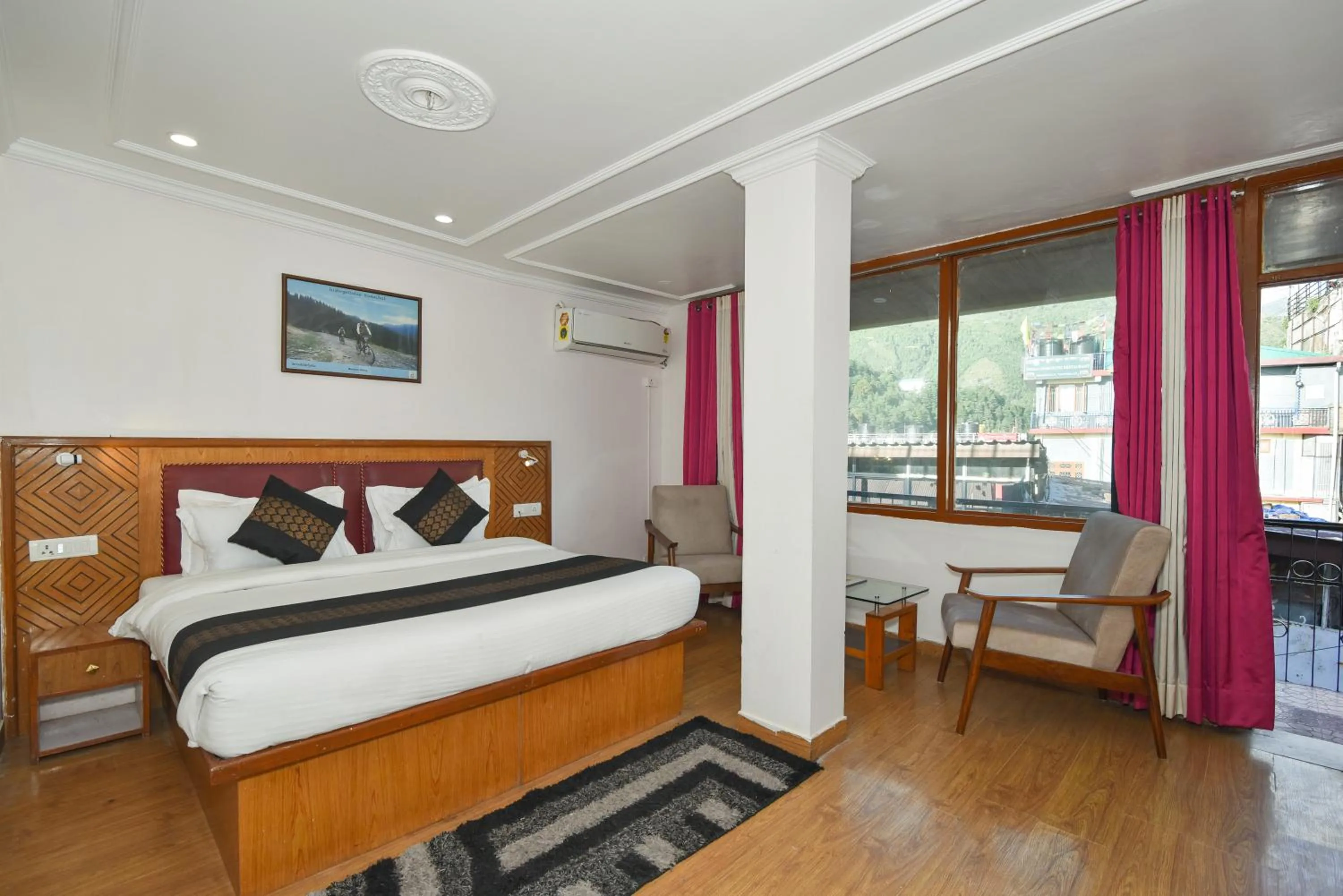 TV and multimedia, Bed in Hotel M AND RESORT