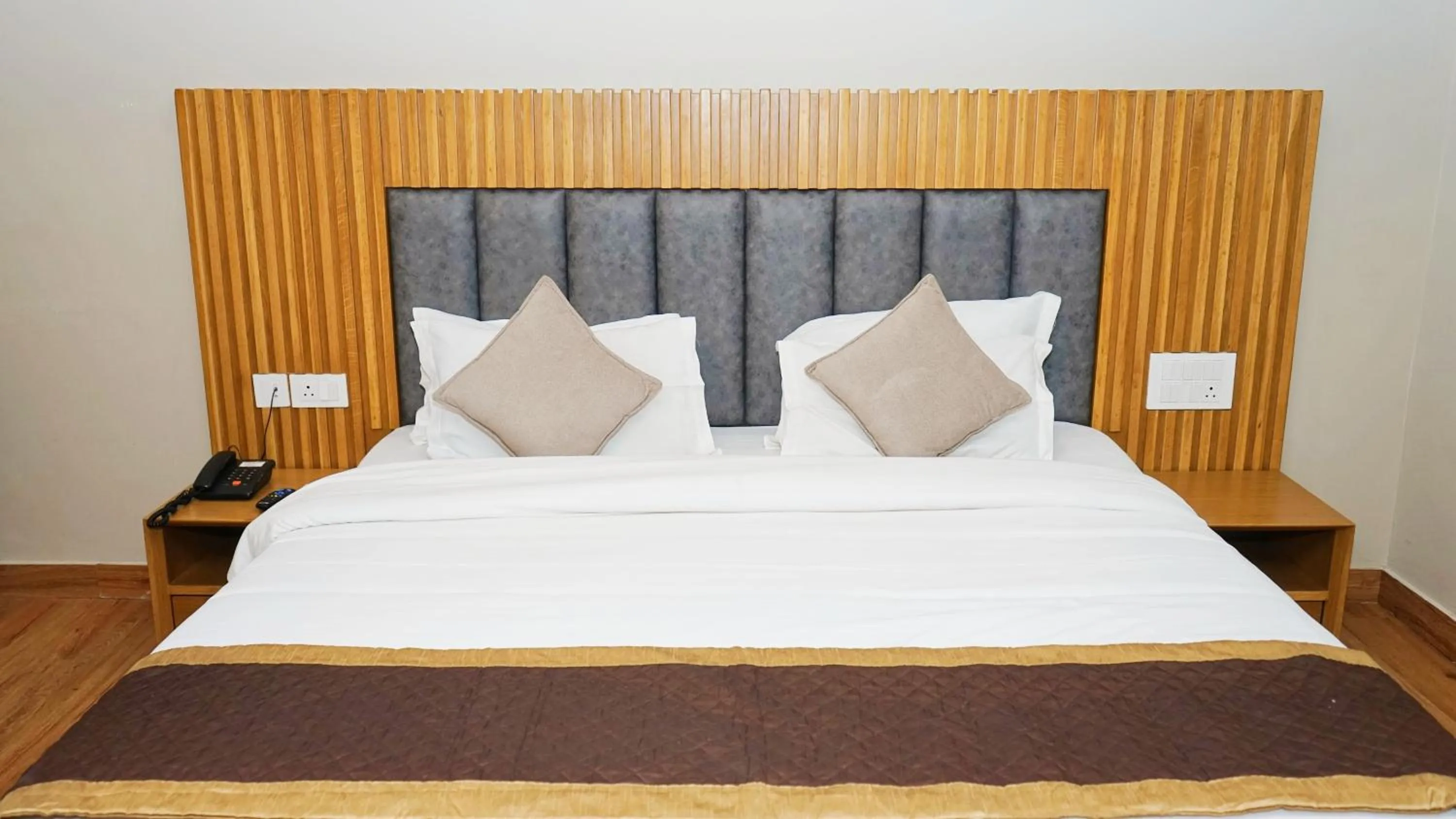 Guests, Bed in Hotel M AND RESORT
