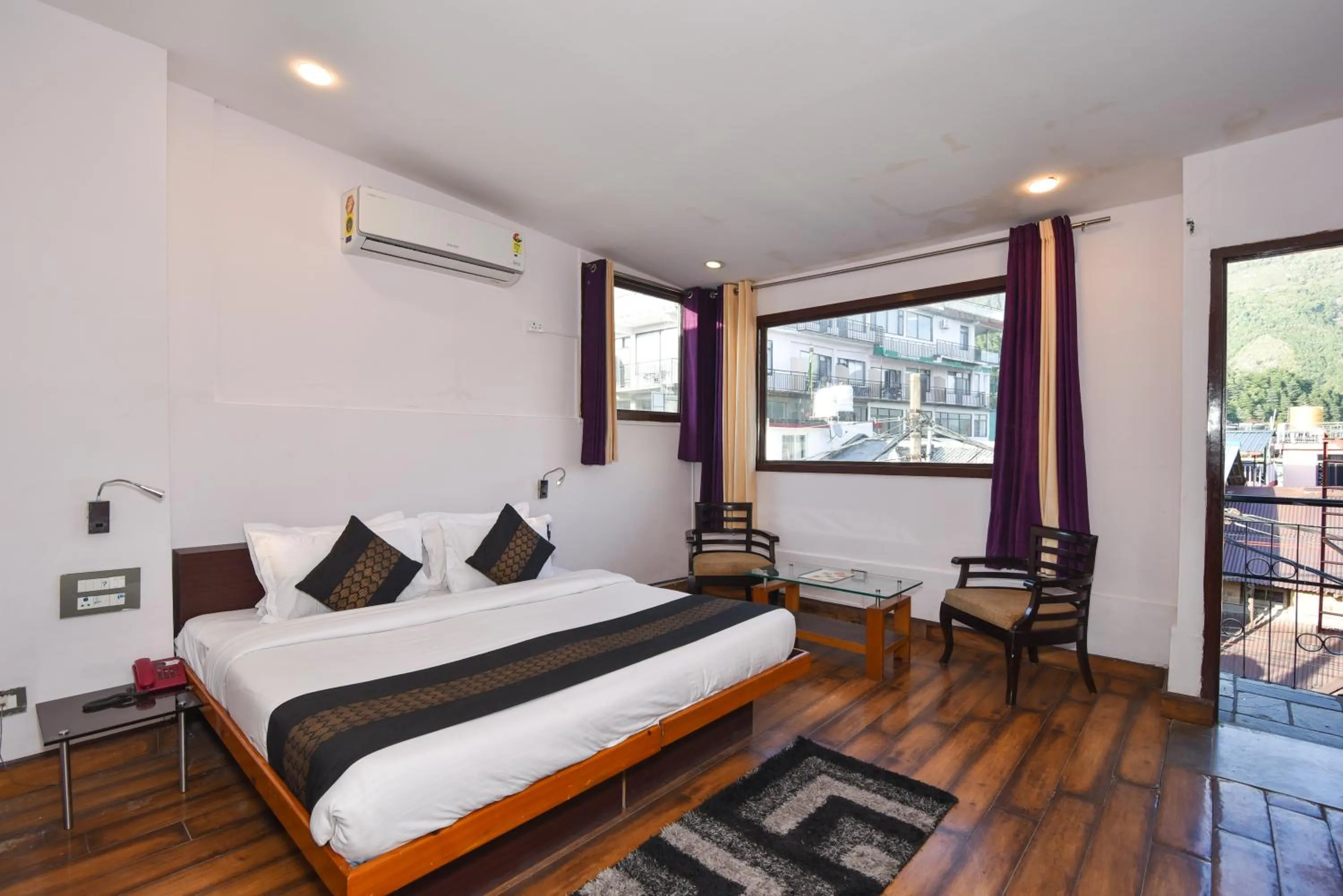 Bedroom, Bed in Hotel M AND RESORT