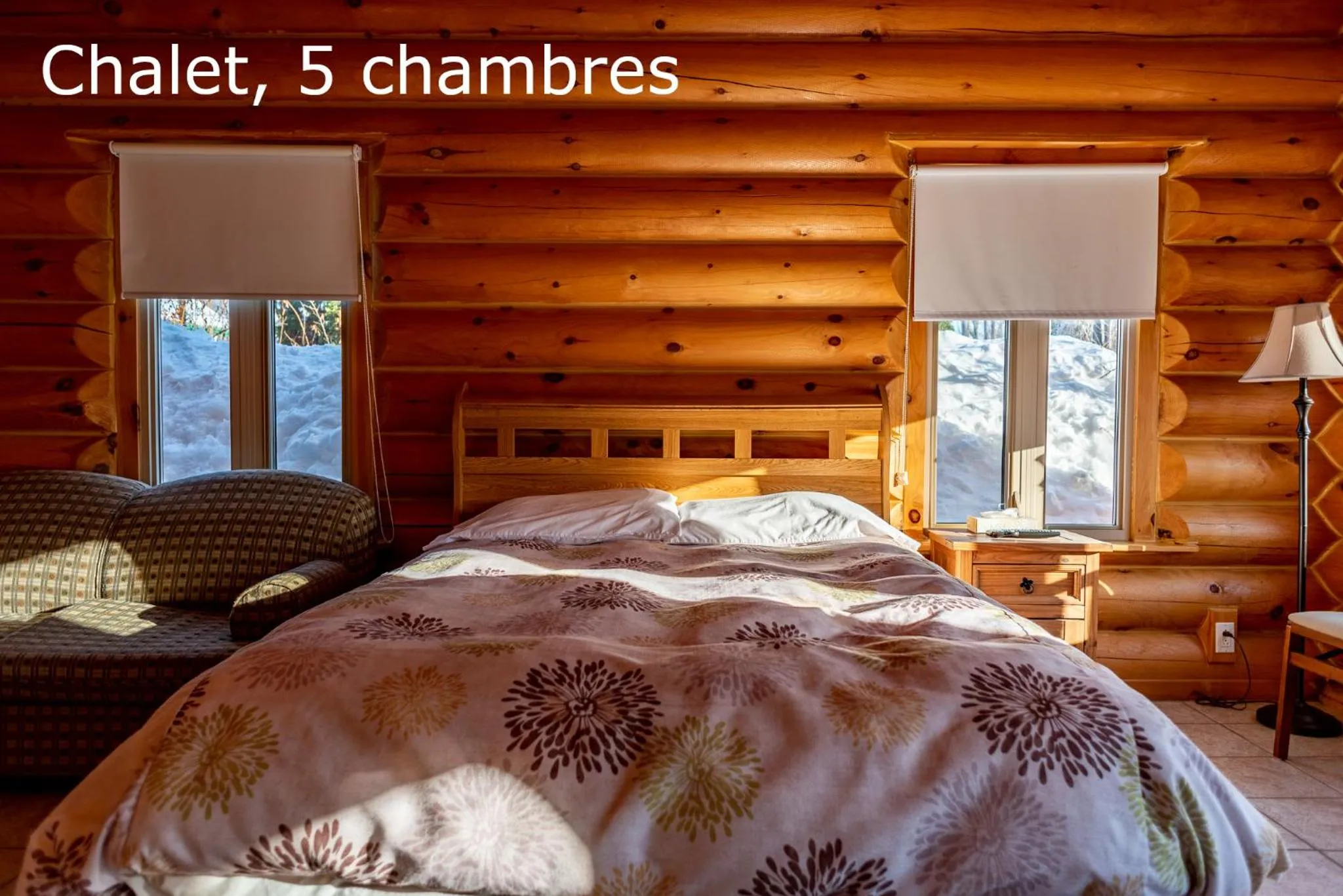 Bed in Chalets et Spa Lac Saint-Jean