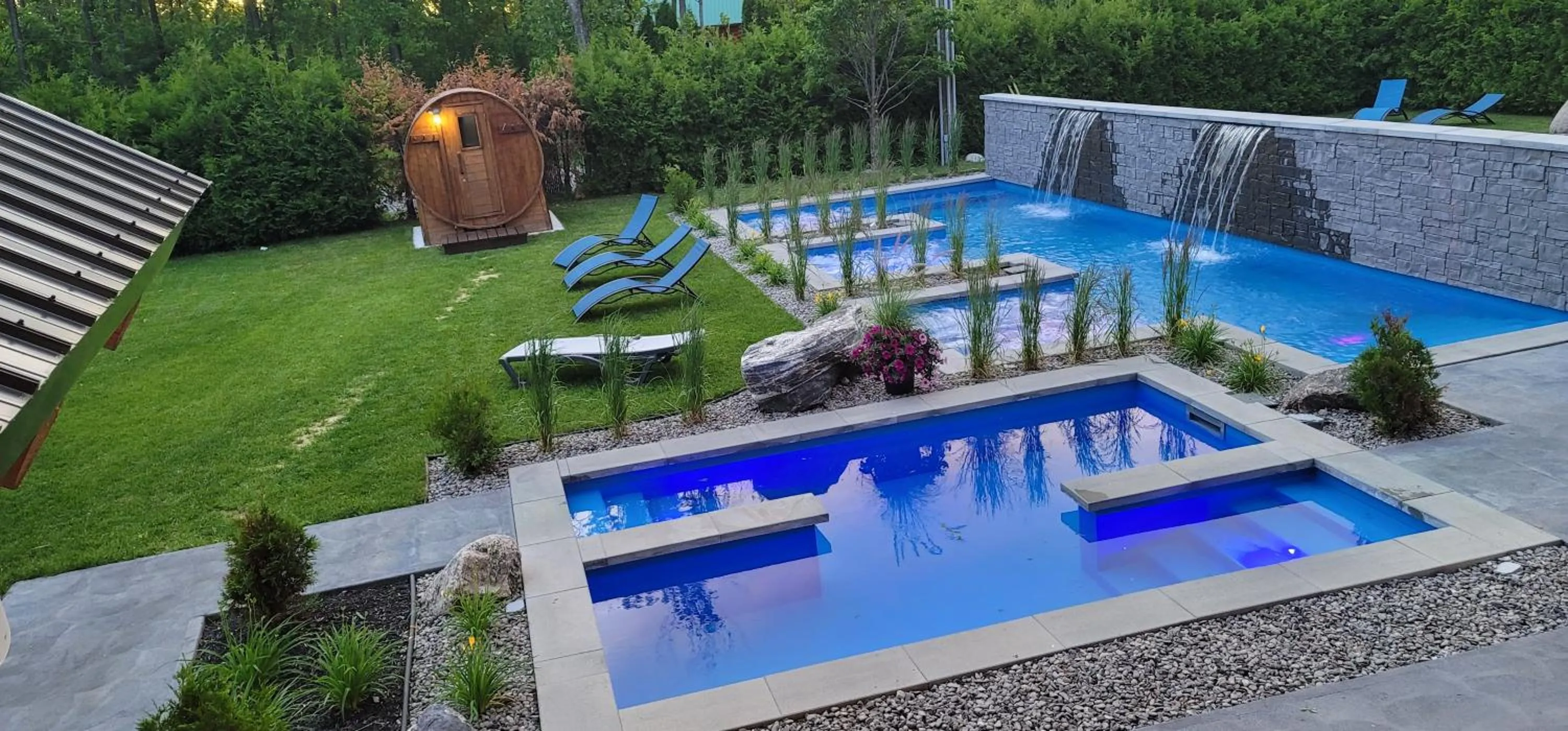 Hot Tub in Chalets et Spa Lac Saint-Jean