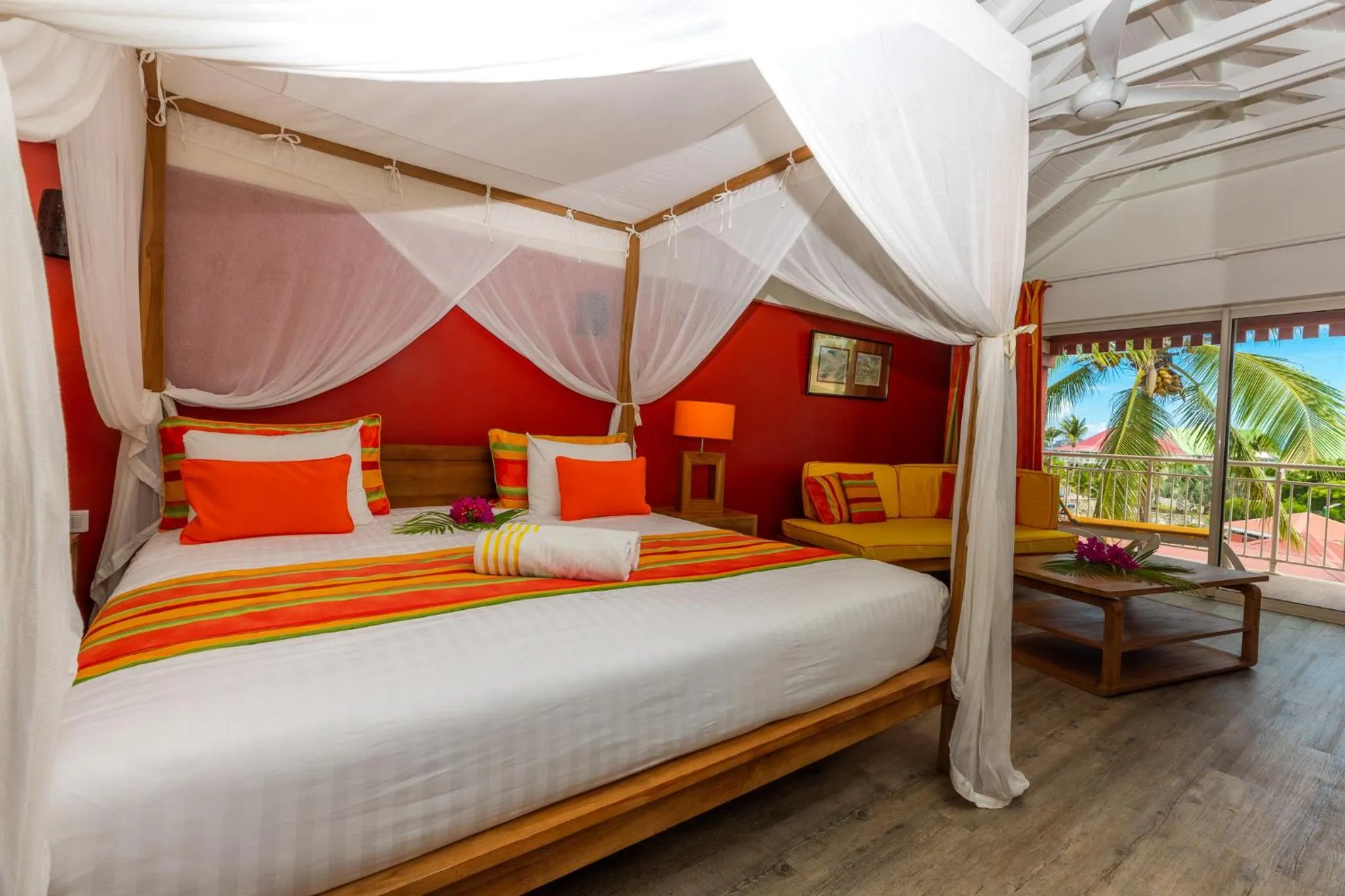 VIP, Bed in Orient Bay Palm Court Residence 4 Stars