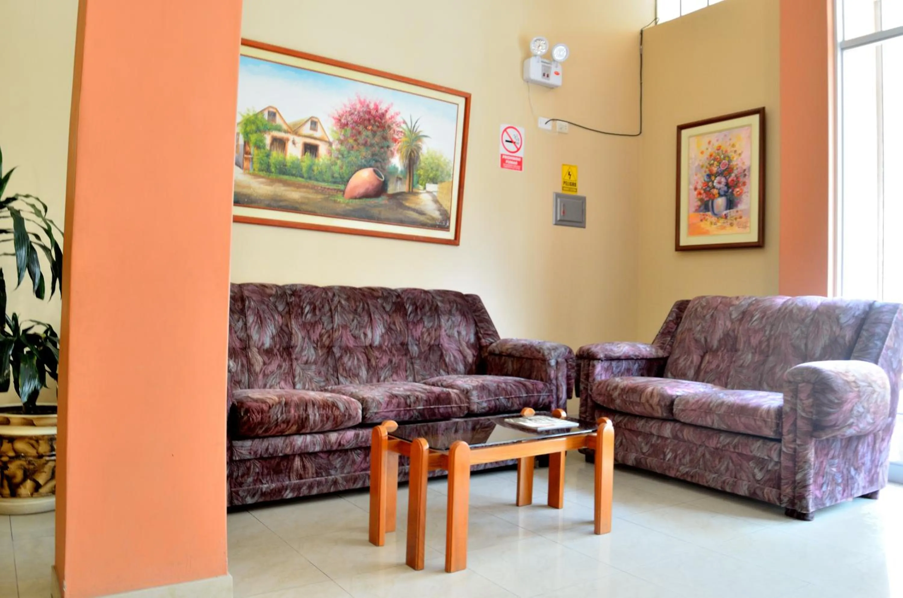 Lobby or reception in Primavera Plaza Hotel