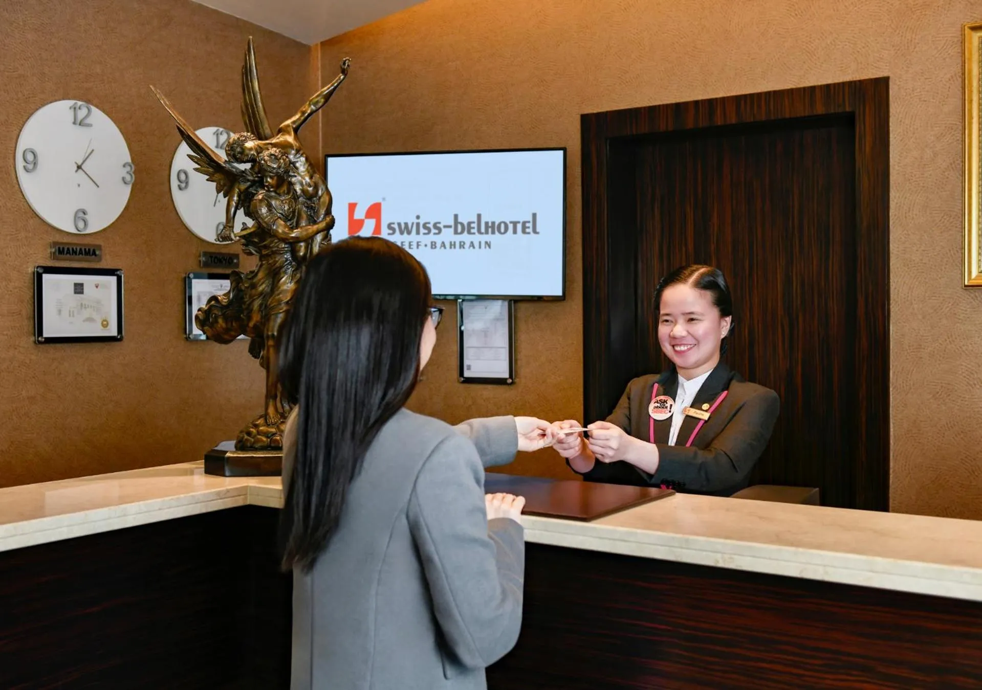 Lobby or reception in Swiss-Belhotel Seef Bahrain