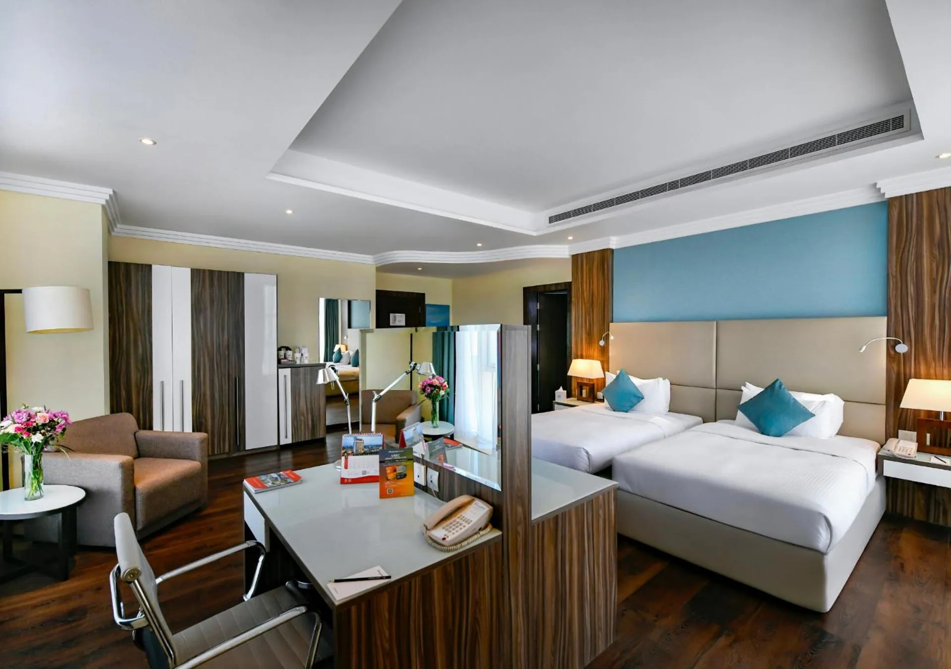 Bedroom, Bed in Swiss-Belhotel Seef Bahrain