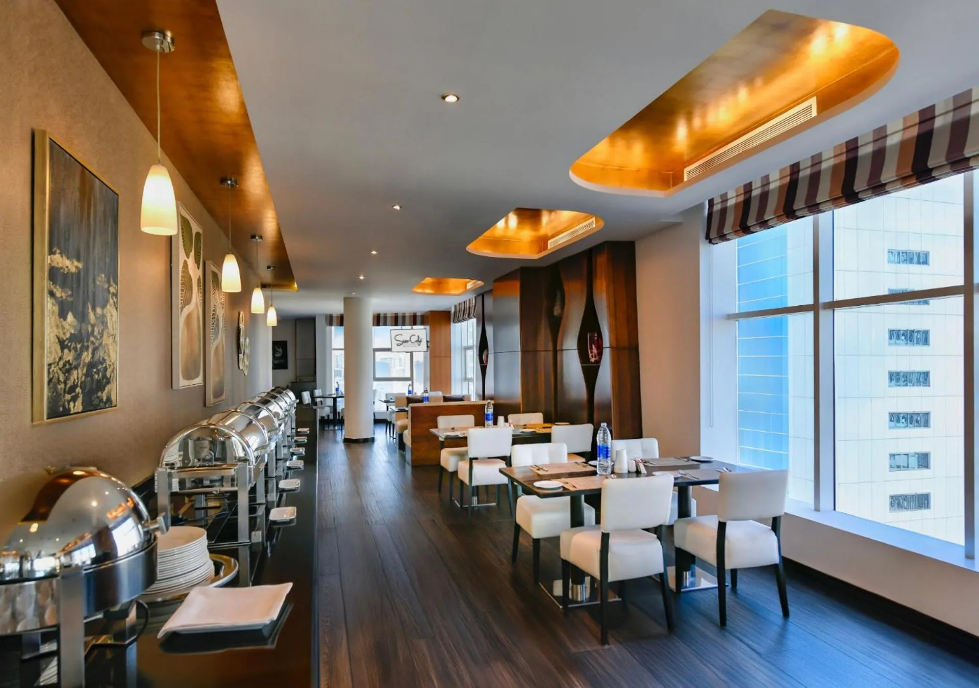 Restaurant/places to eat in Swiss-Belhotel Seef Bahrain