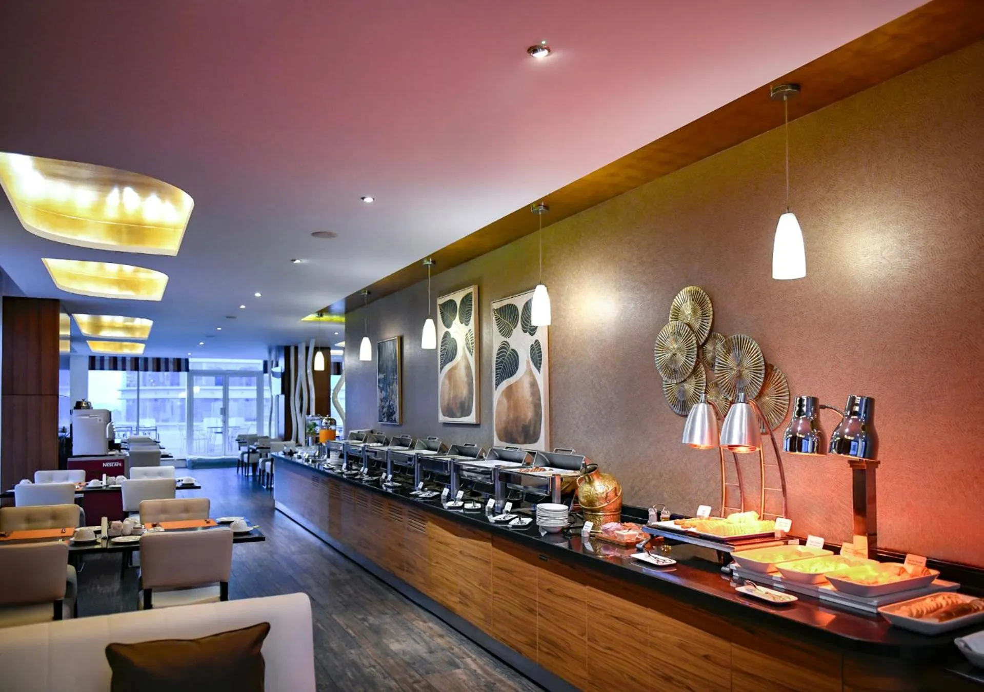 Restaurant/places to eat in Swiss-Belhotel Seef Bahrain