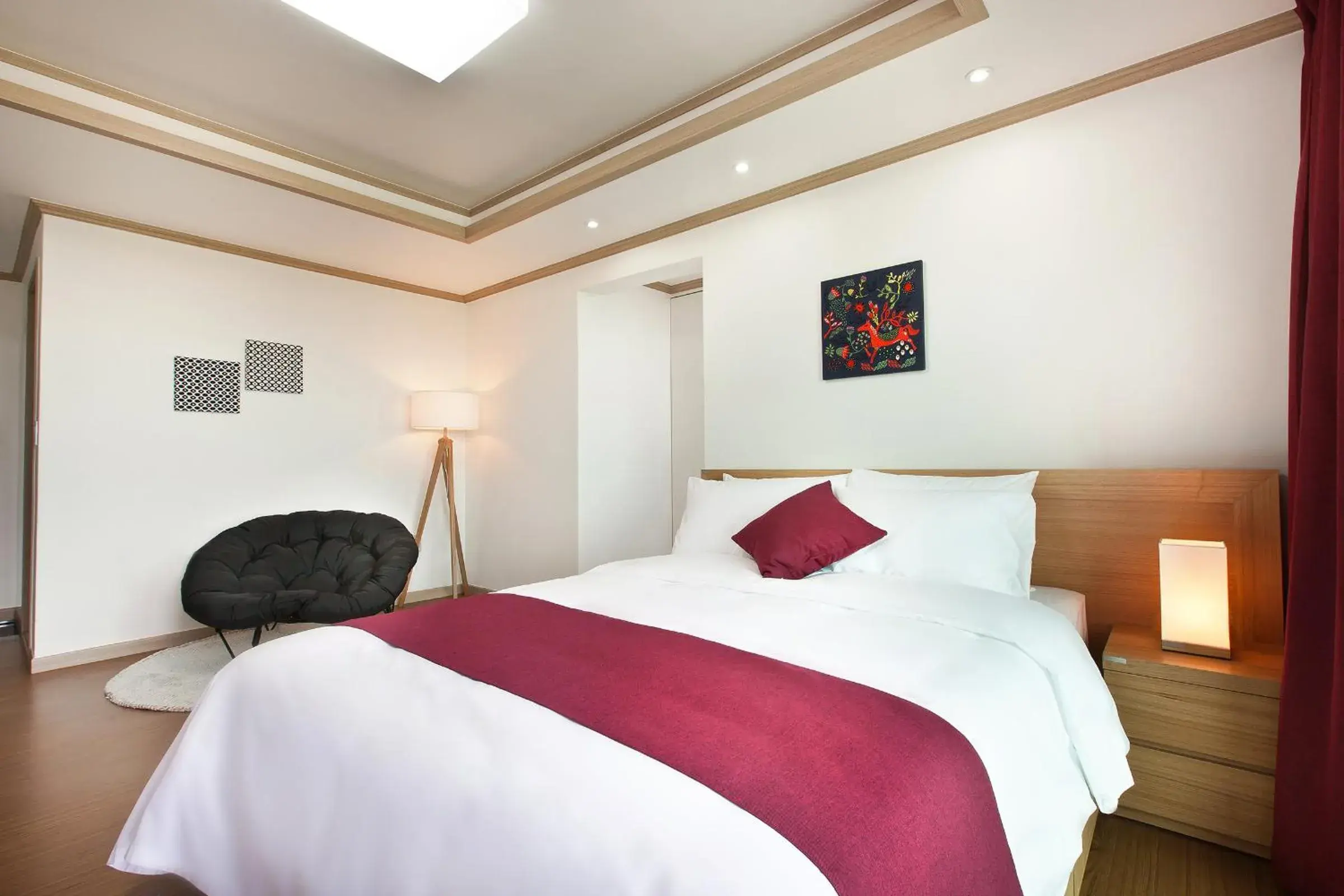 Photo of the whole room, Bed in Familia Hotel Photo of the whole room, Bed in Familia Hotel