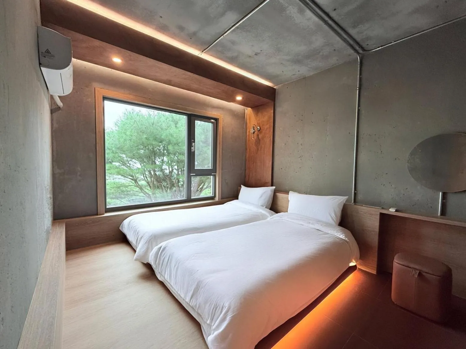 Bedroom, Bed in Gyeongju Mauna Ocean Resort