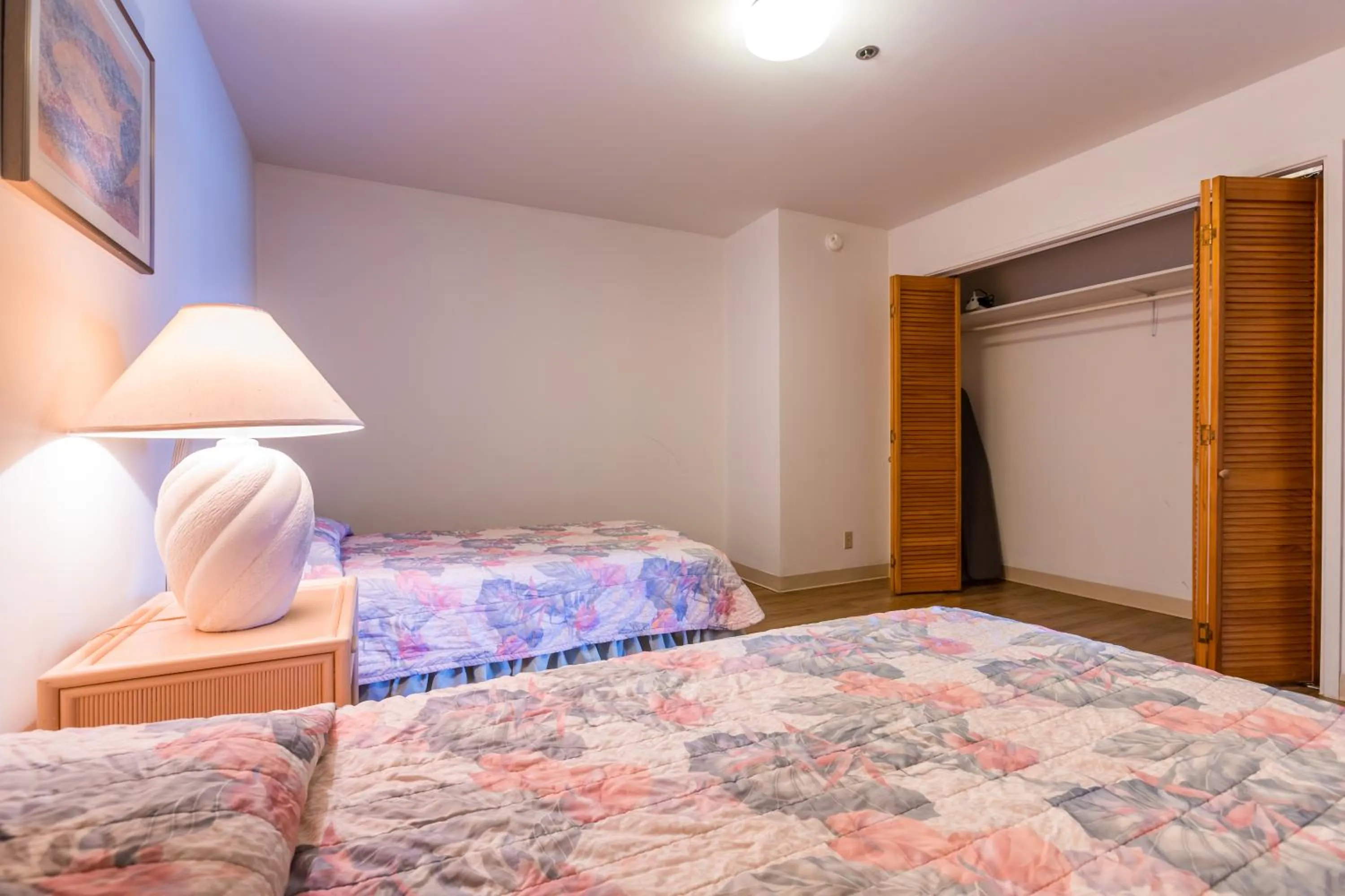 Bed in Alupang Beach Tower