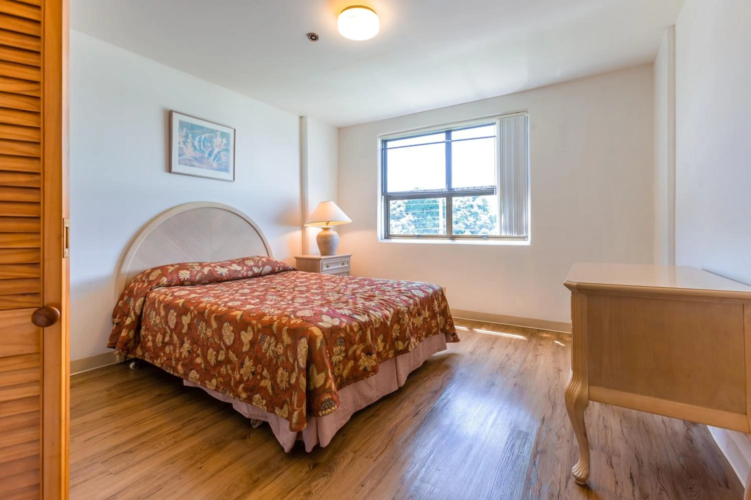 Bed in Alupang Beach Tower