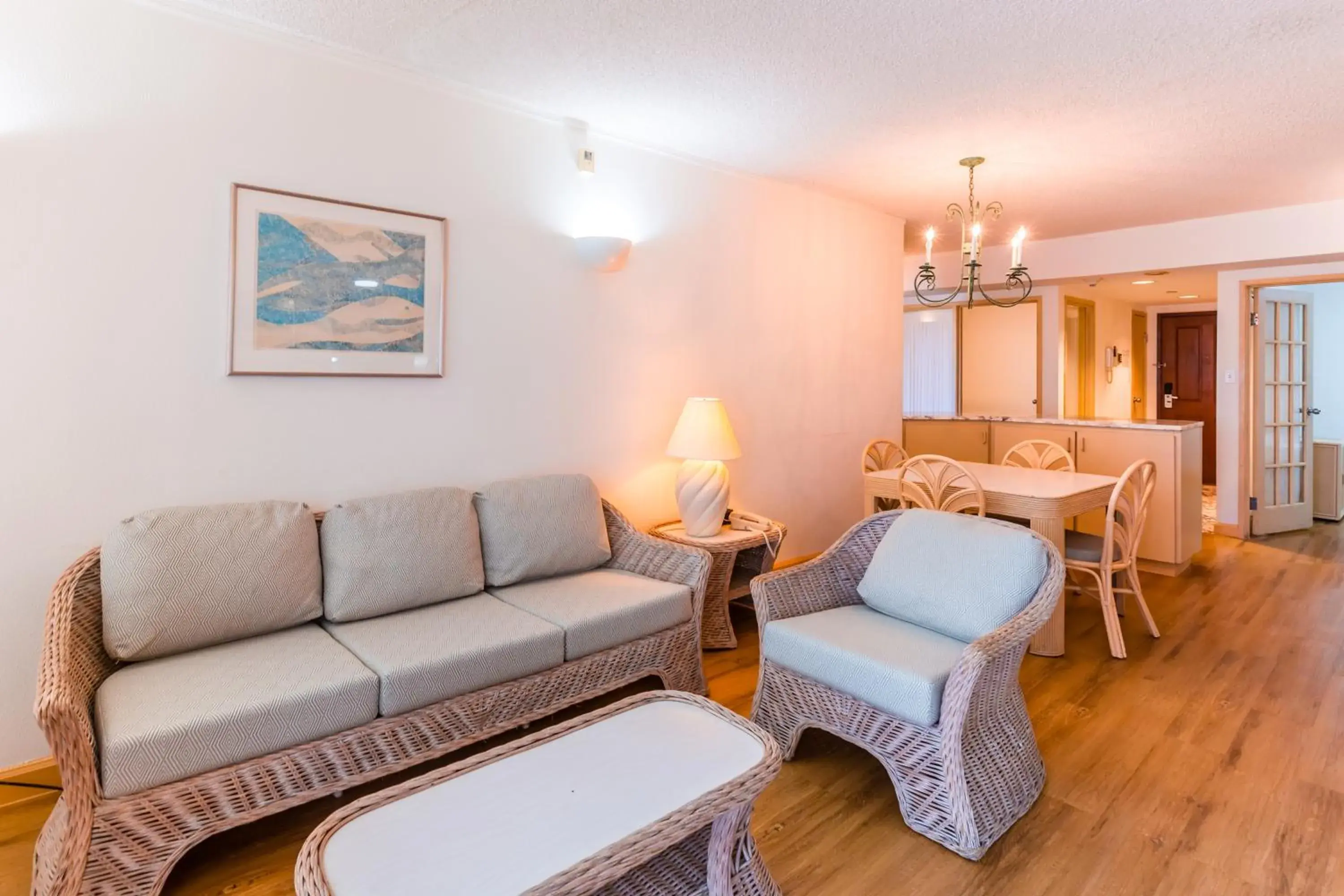 Three-Bedroom Suite with Partial Ocean View (Tropical Suite Deluxe) in Alupang Beach Tower Three-Bedroom Suite with Partial Ocean View (Tropical Suite Deluxe) in Alupang Beach Tower