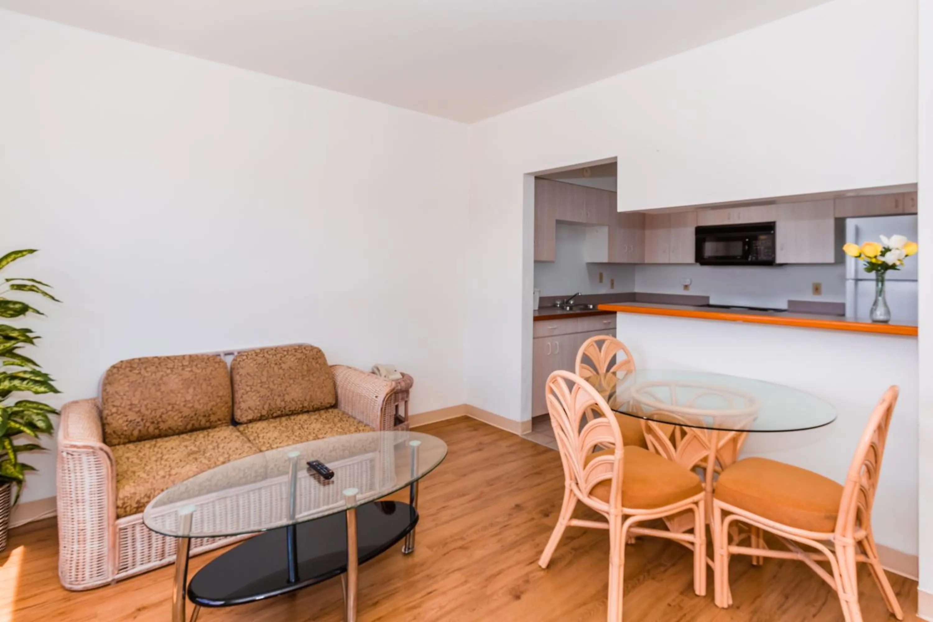 Living room in Alupang Beach Tower