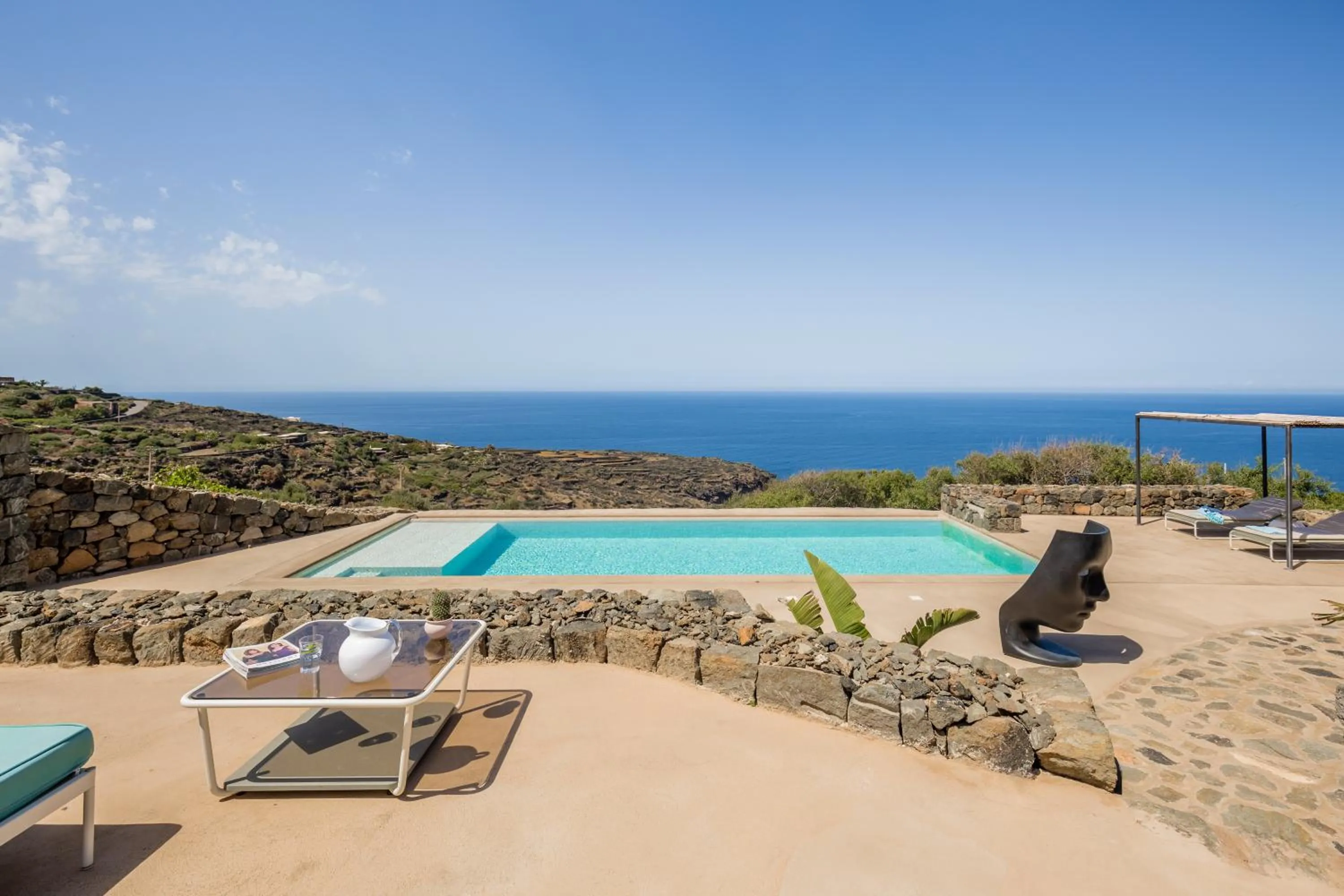 Pool view in Dammusi Aloe