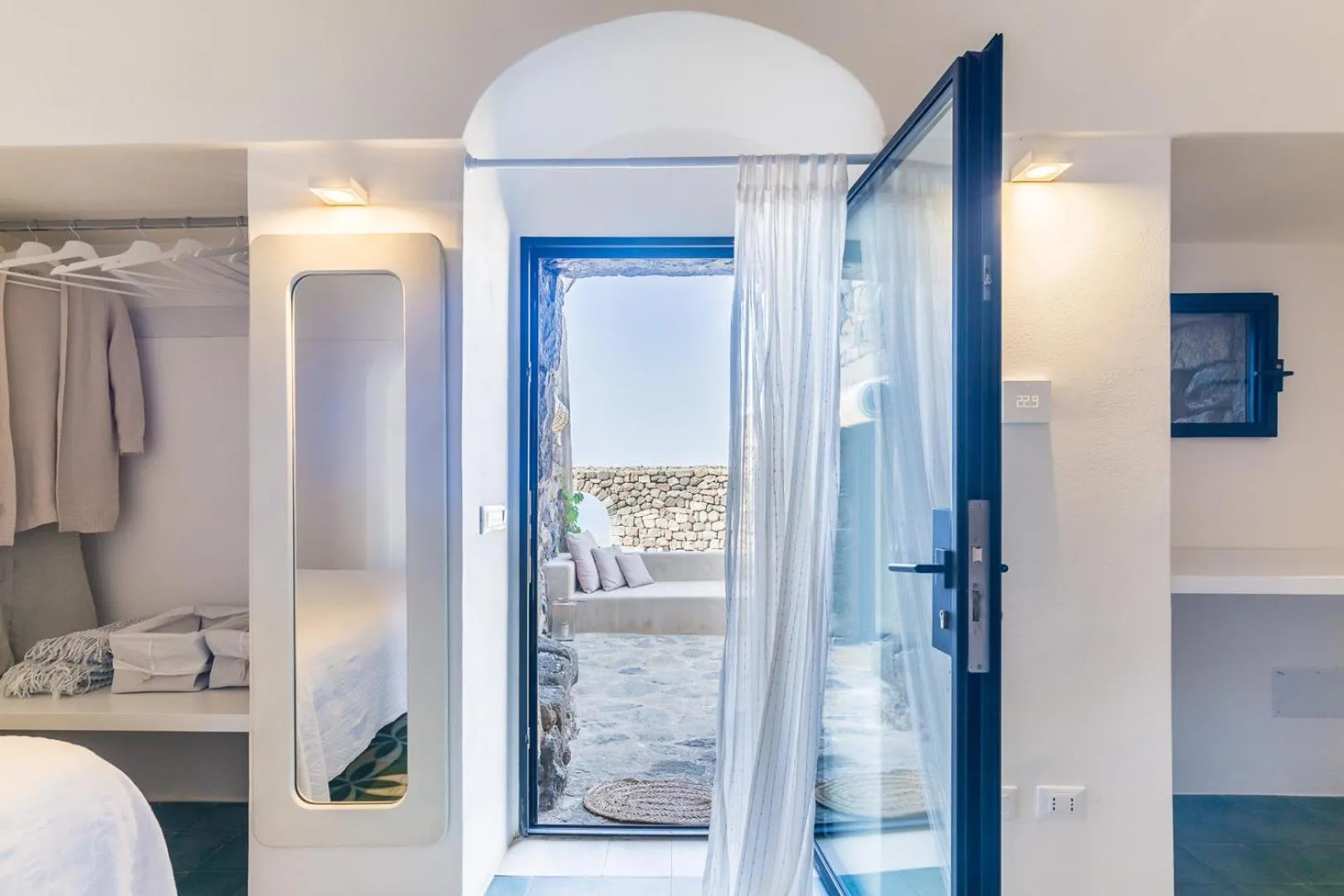 View (from property/room), Bed in Dammusi Aloe