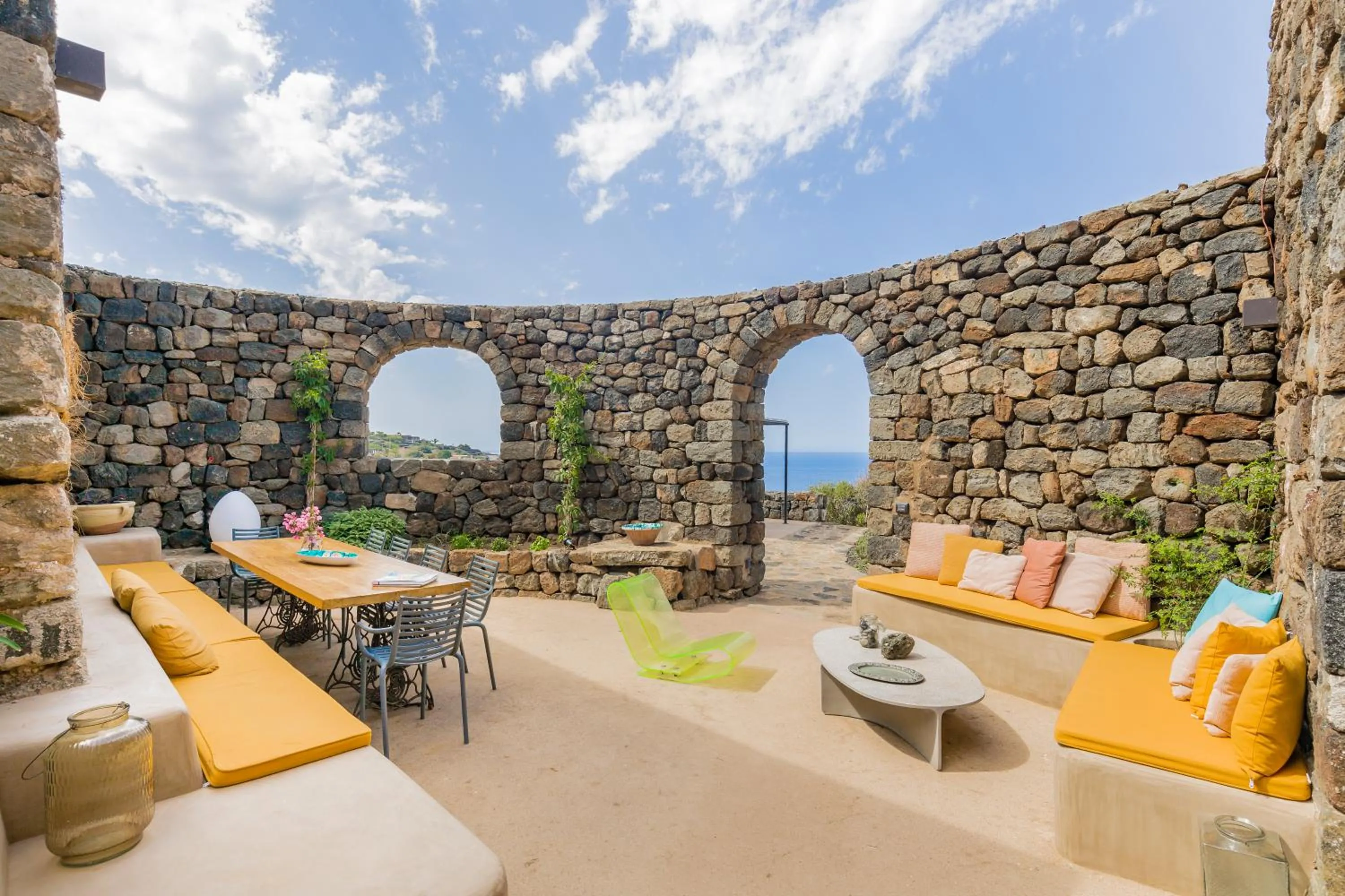 Living room in Dammusi Aloe