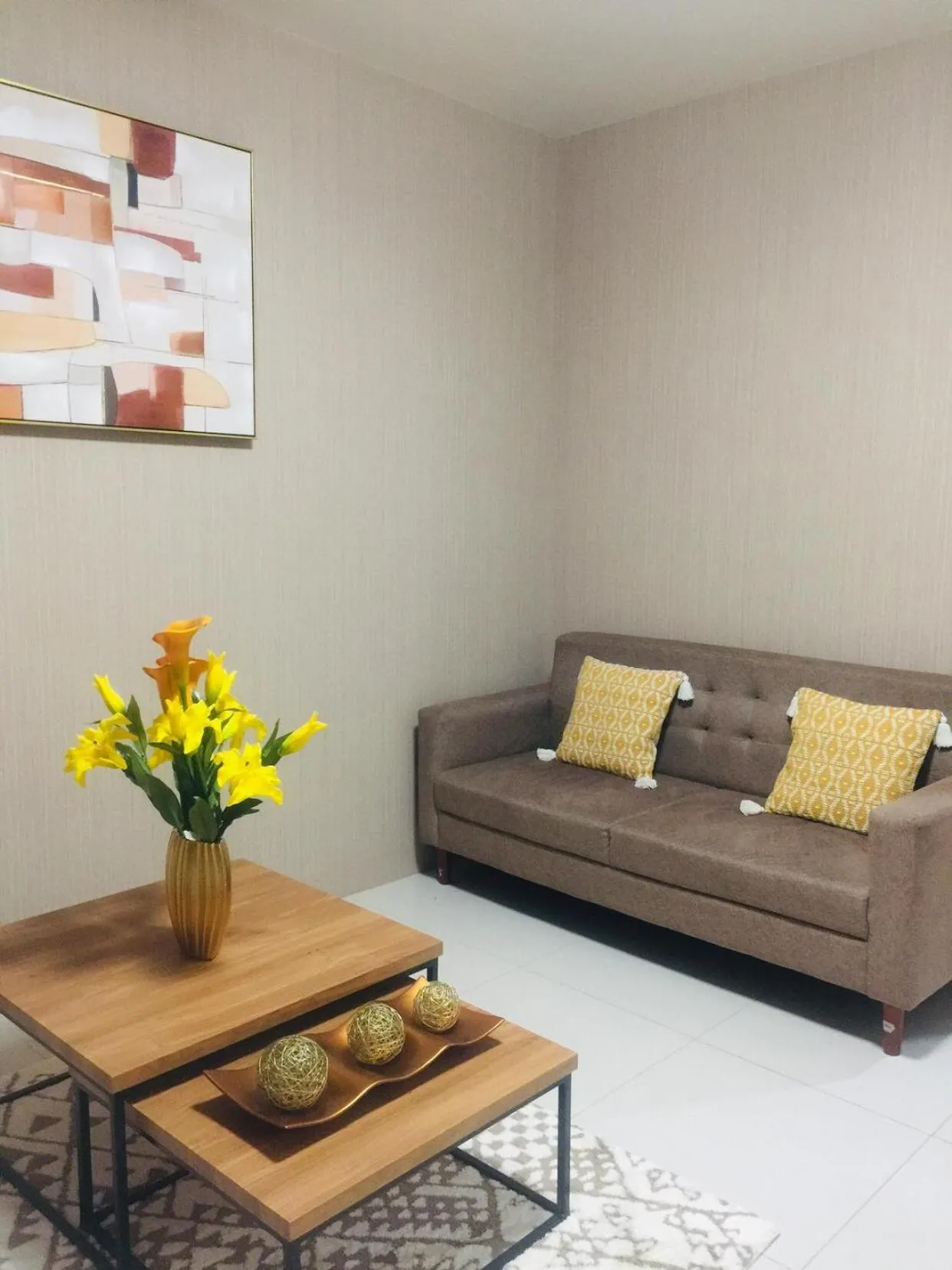 Living room in Brenthill Condominium