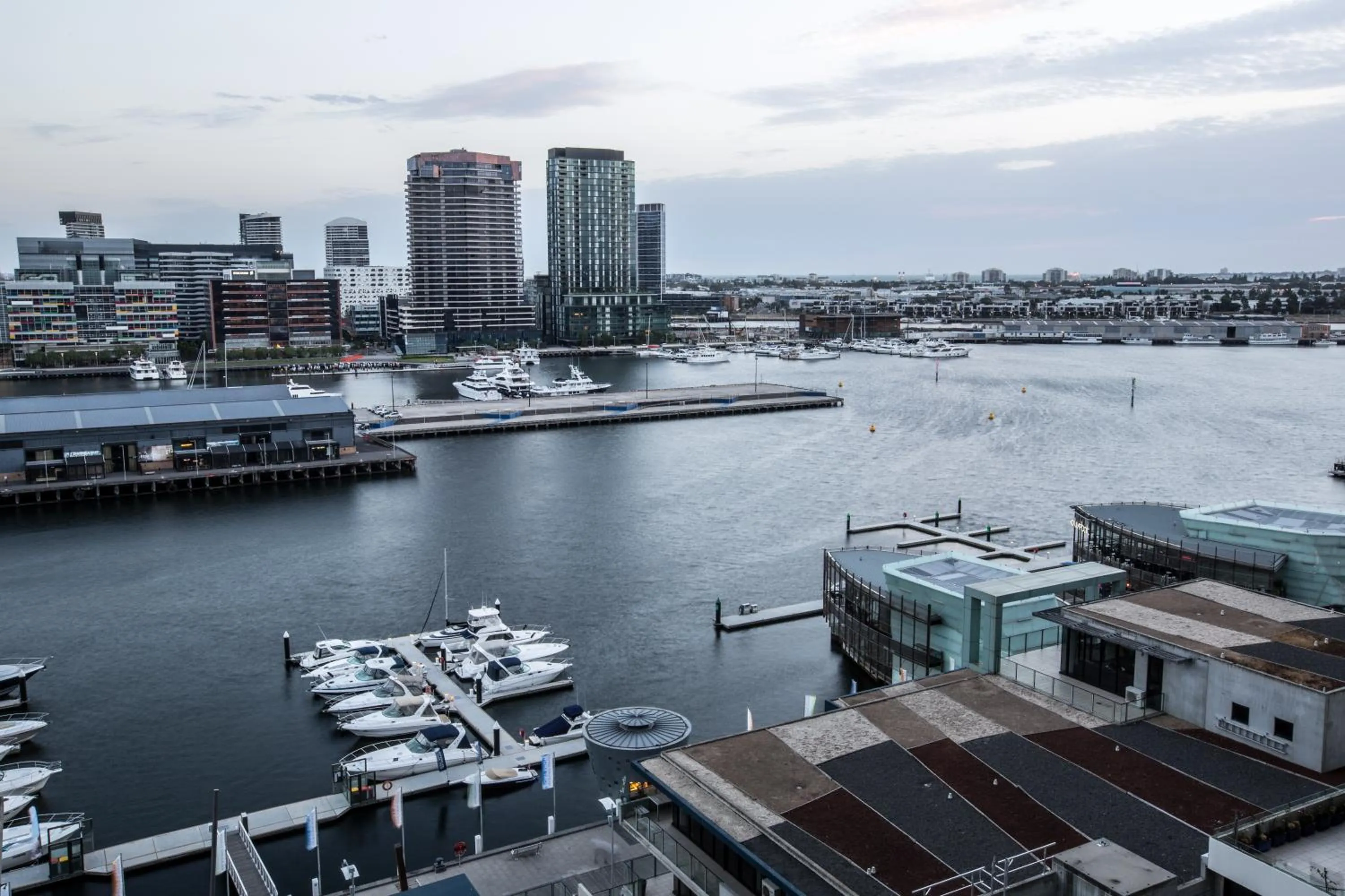 Area and facilities in Accent Accommodation@Docklands