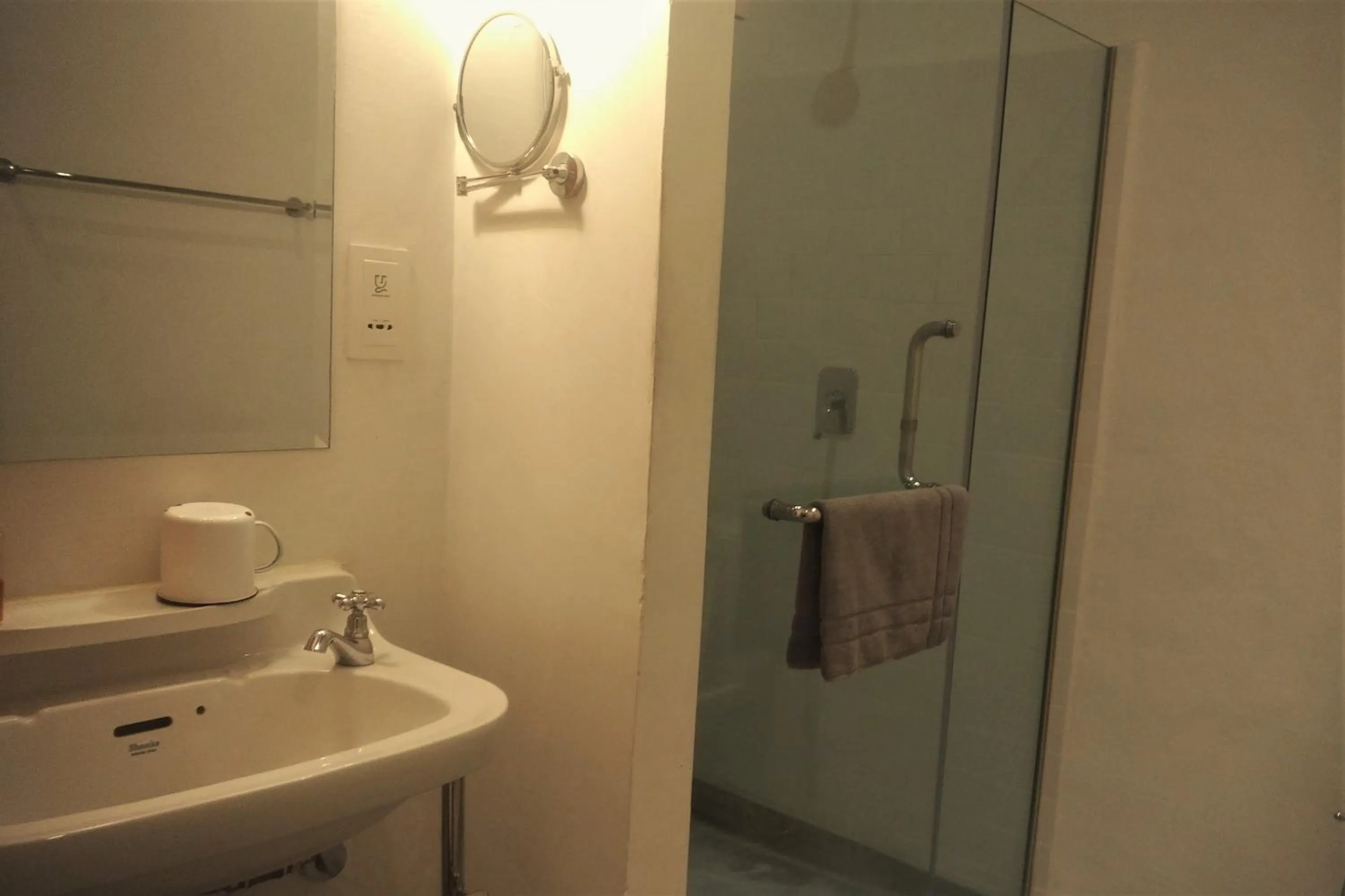 Ren I Tang Heritage Inn