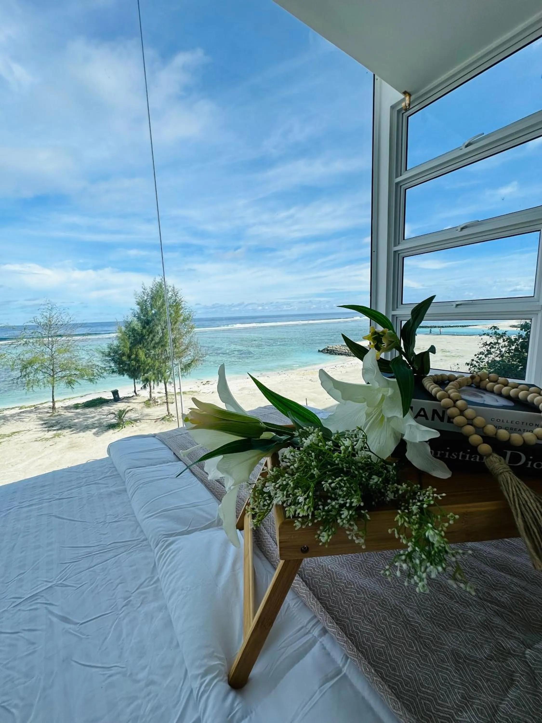 Lazzlla beach front apartments