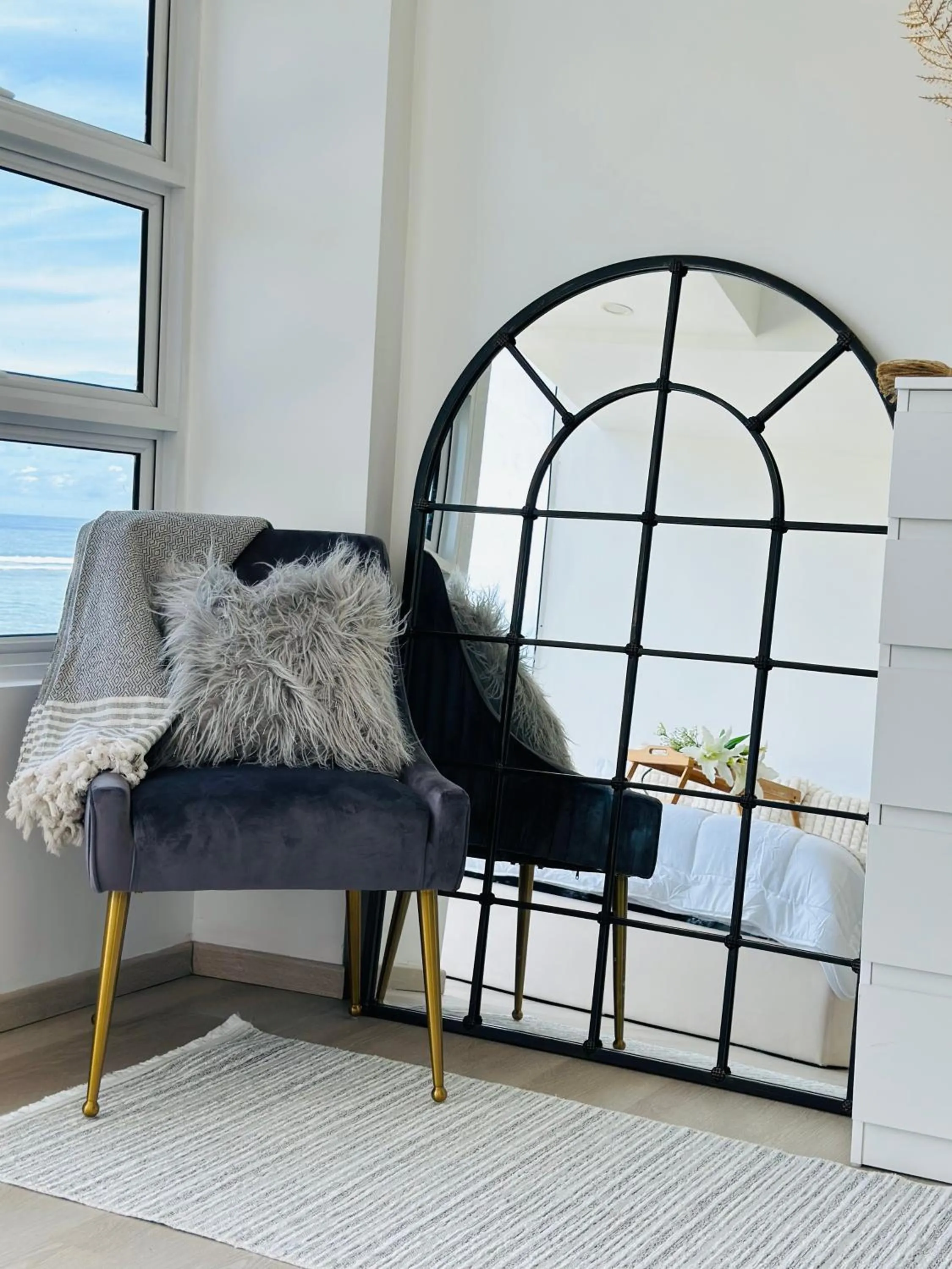 Lazzlla beach front apartments