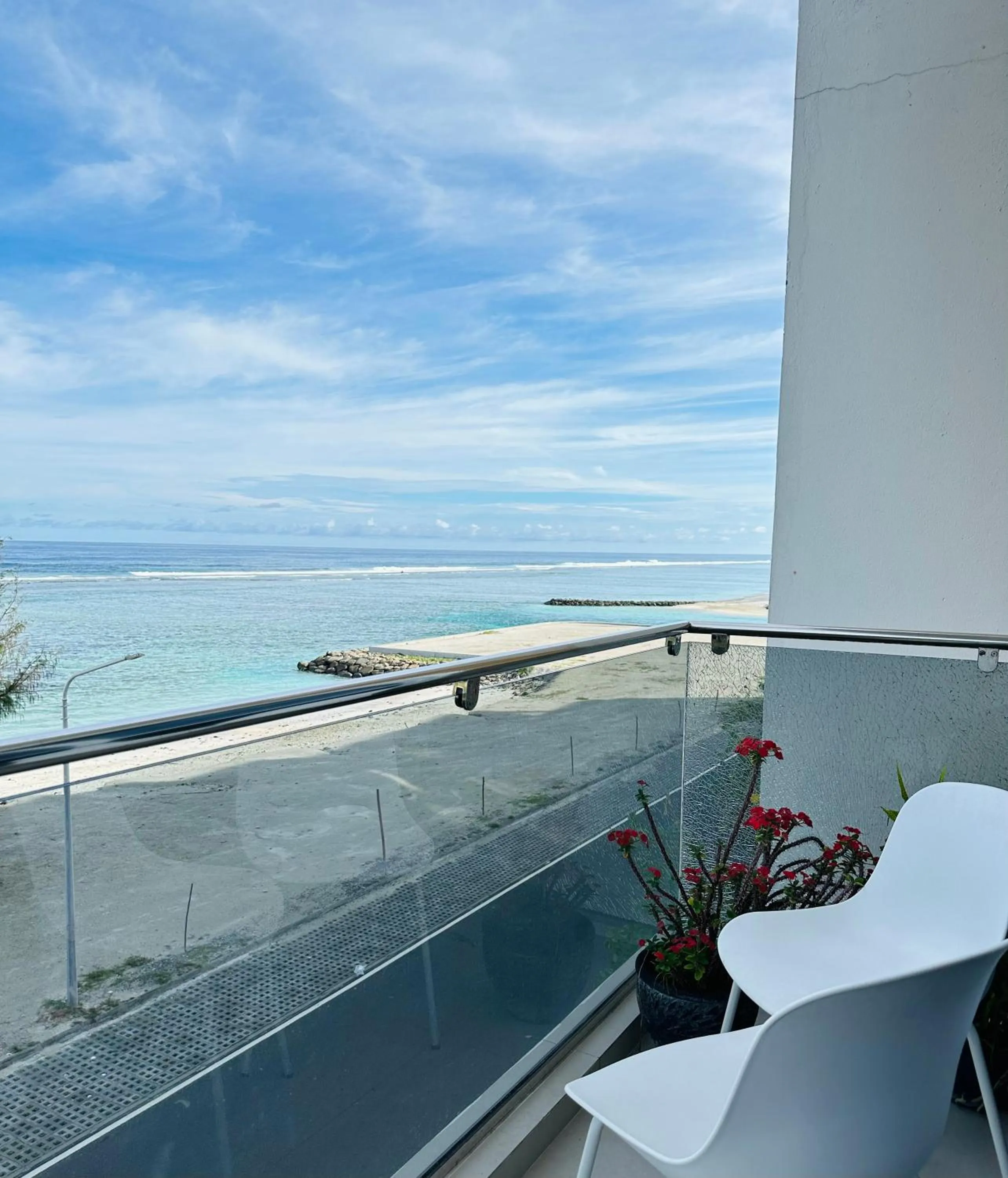 Lazzlla beach front apartments