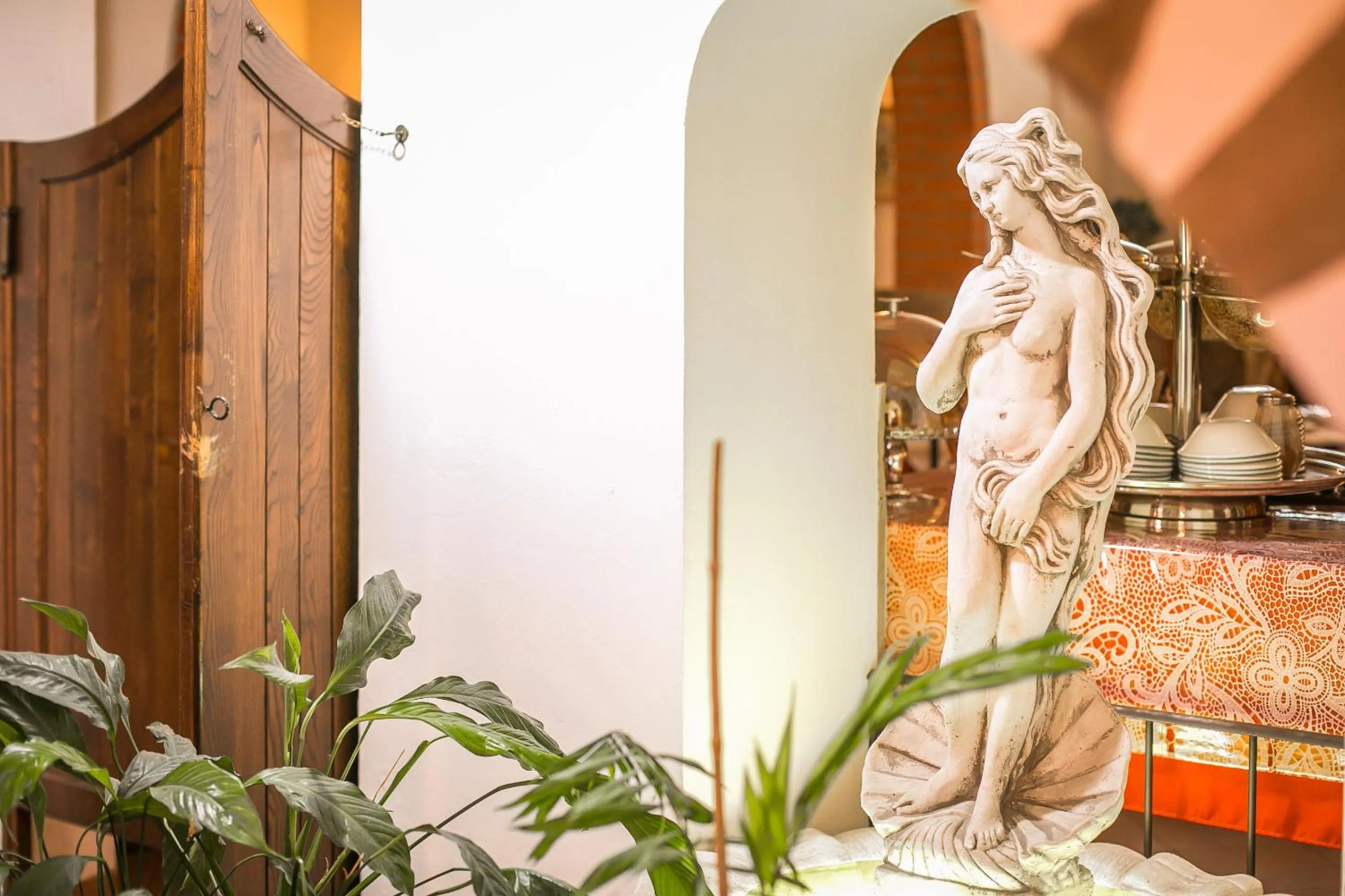 Decorative detail in Hotel Arno Bellariva